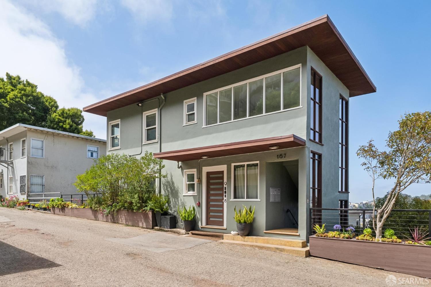 160 Graystone Terrace # 5