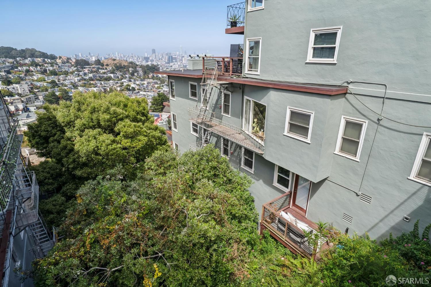 160 Graystone Terrace # 5