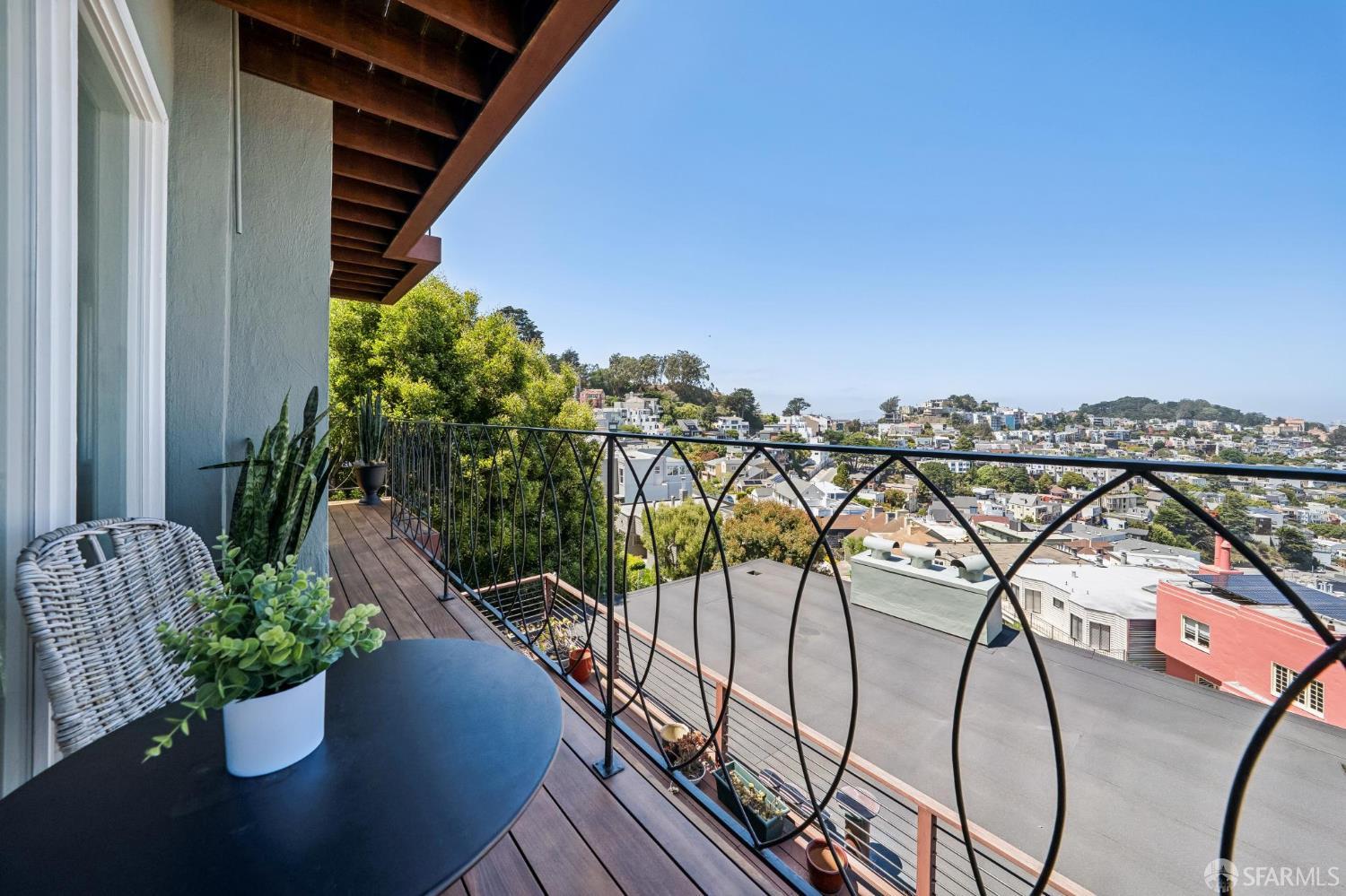 160 Graystone Terrace # 5