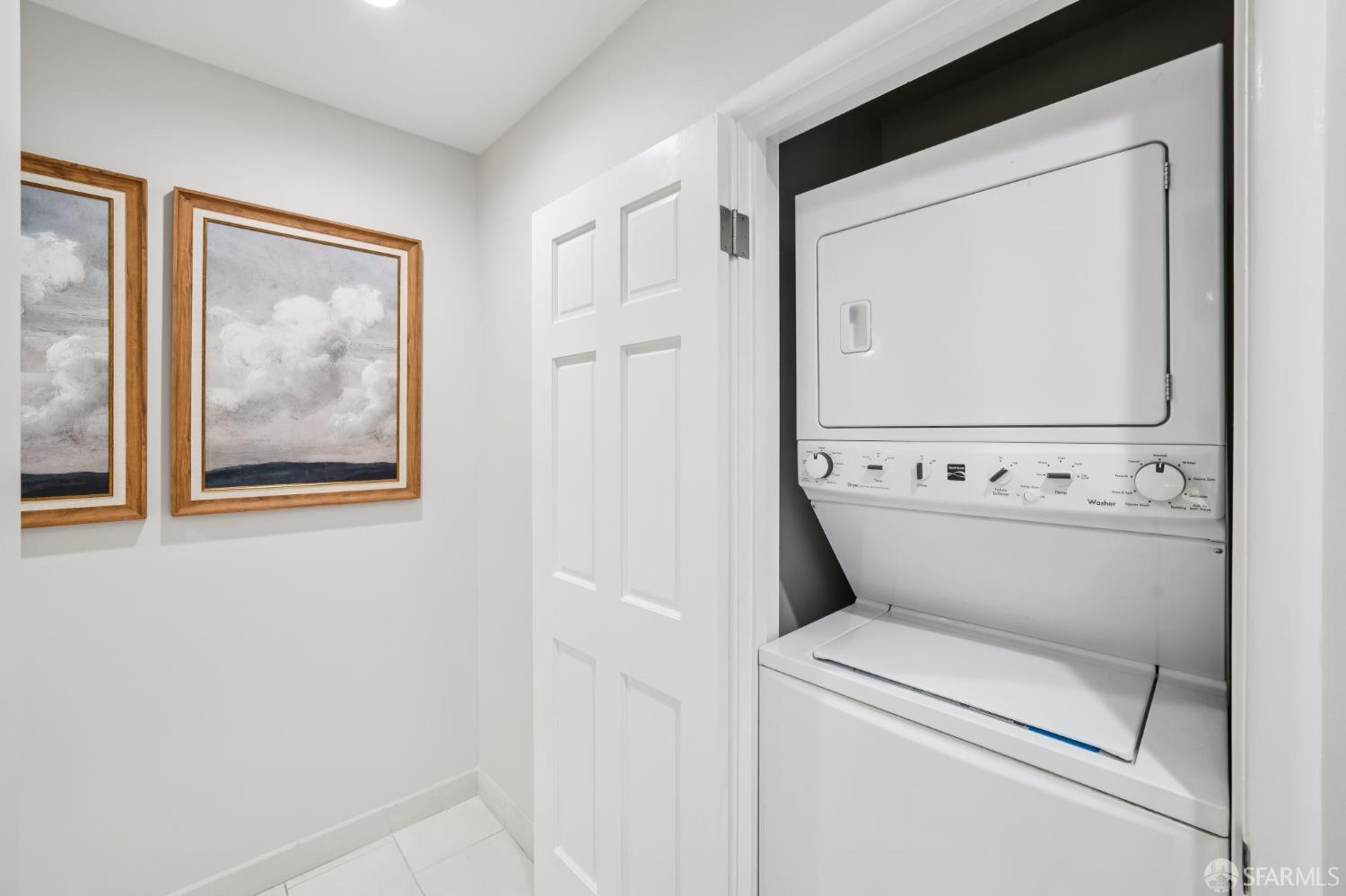 160 Graystone Terrace # 5