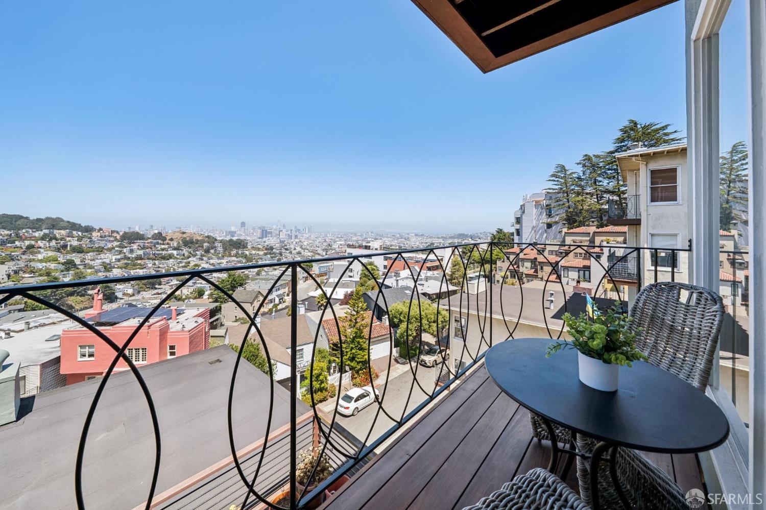 160 Graystone Terrace # 5