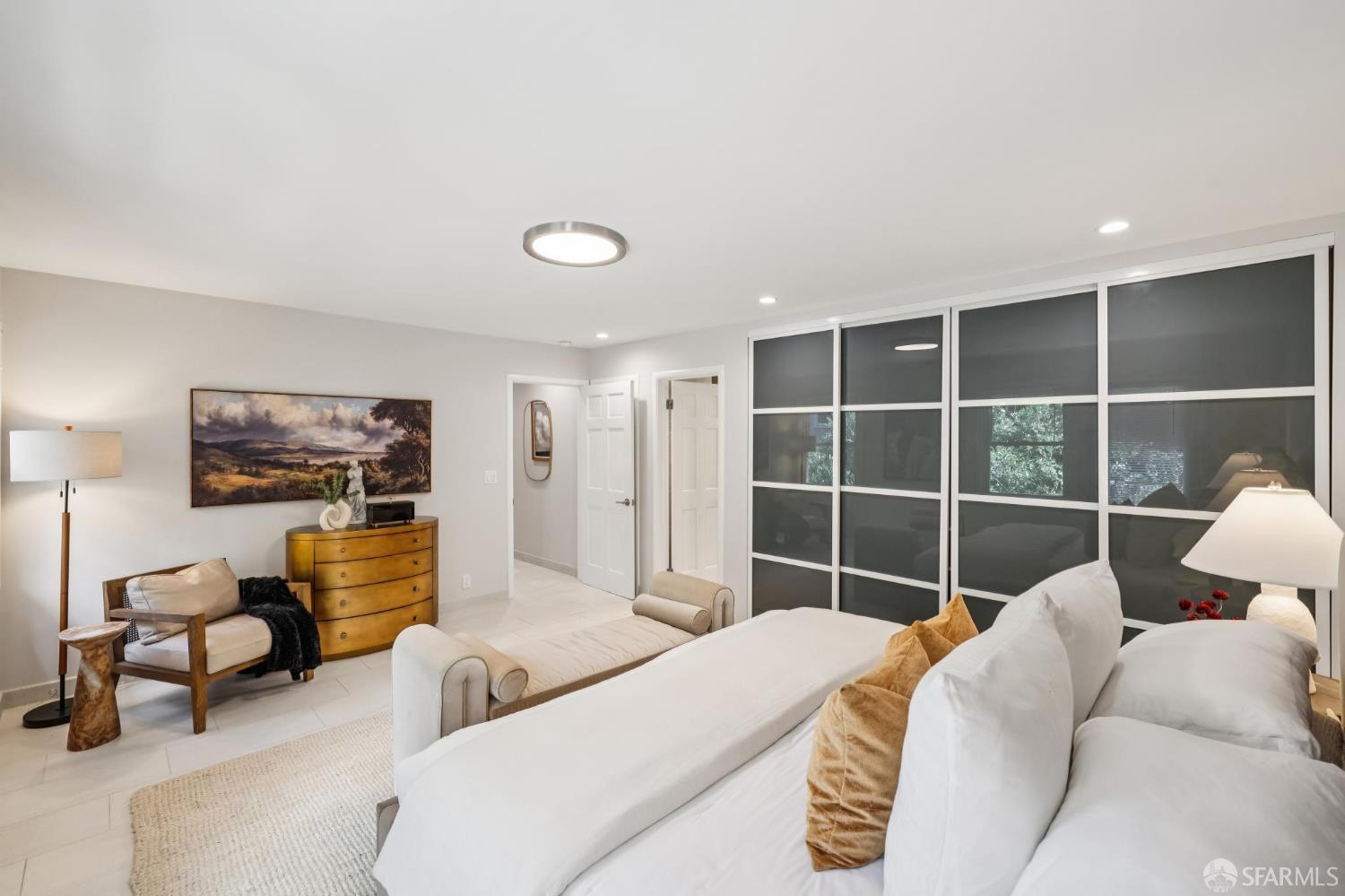 160 Graystone Terrace # 5
