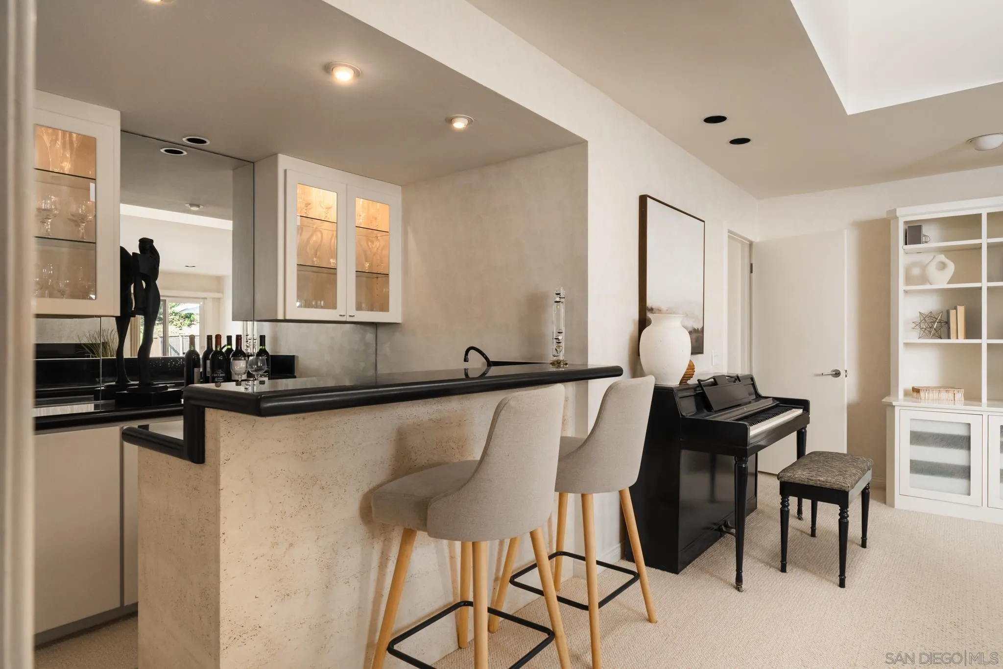 15943 Ranch Hollow Rd