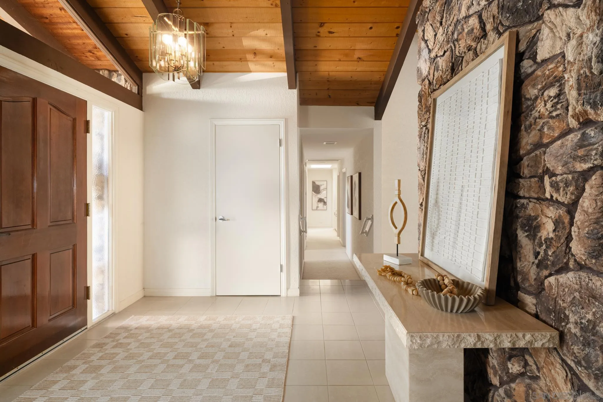 15943 Ranch Hollow Rd