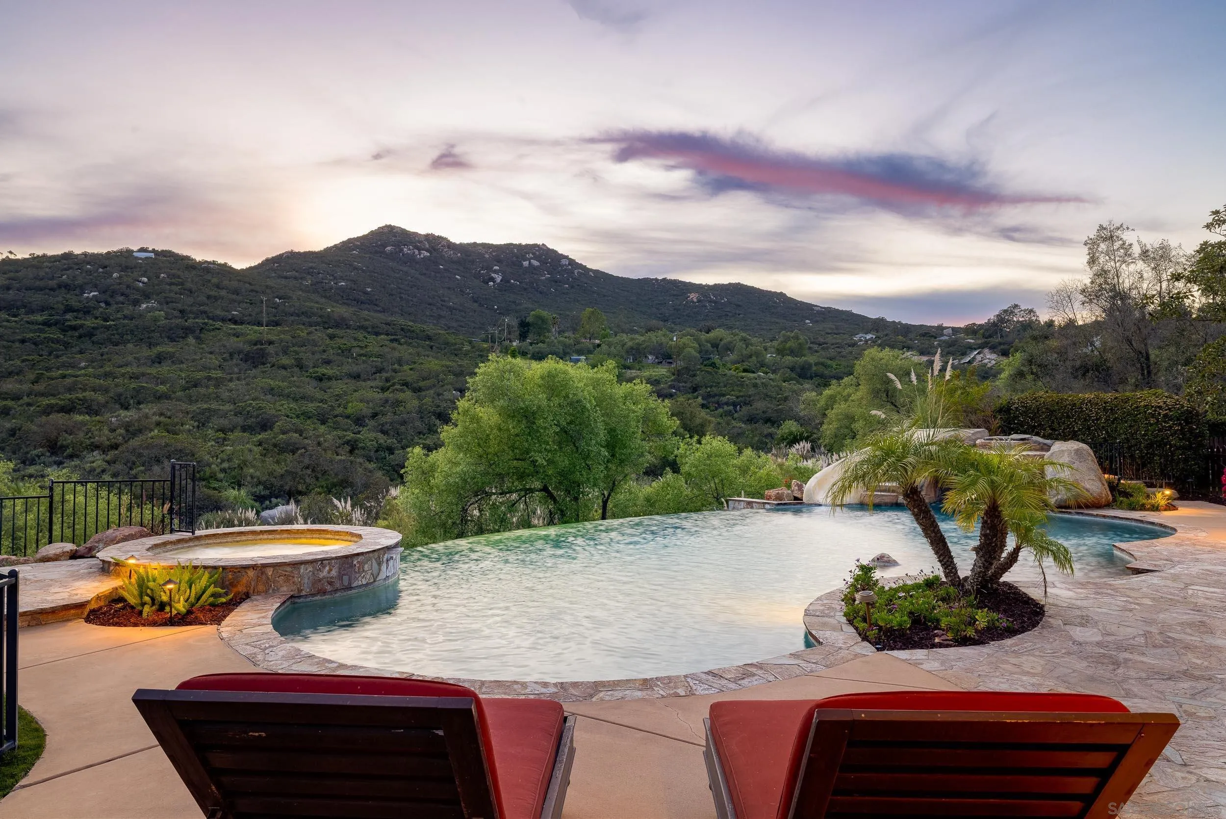 15130 Saddlebrook Ln