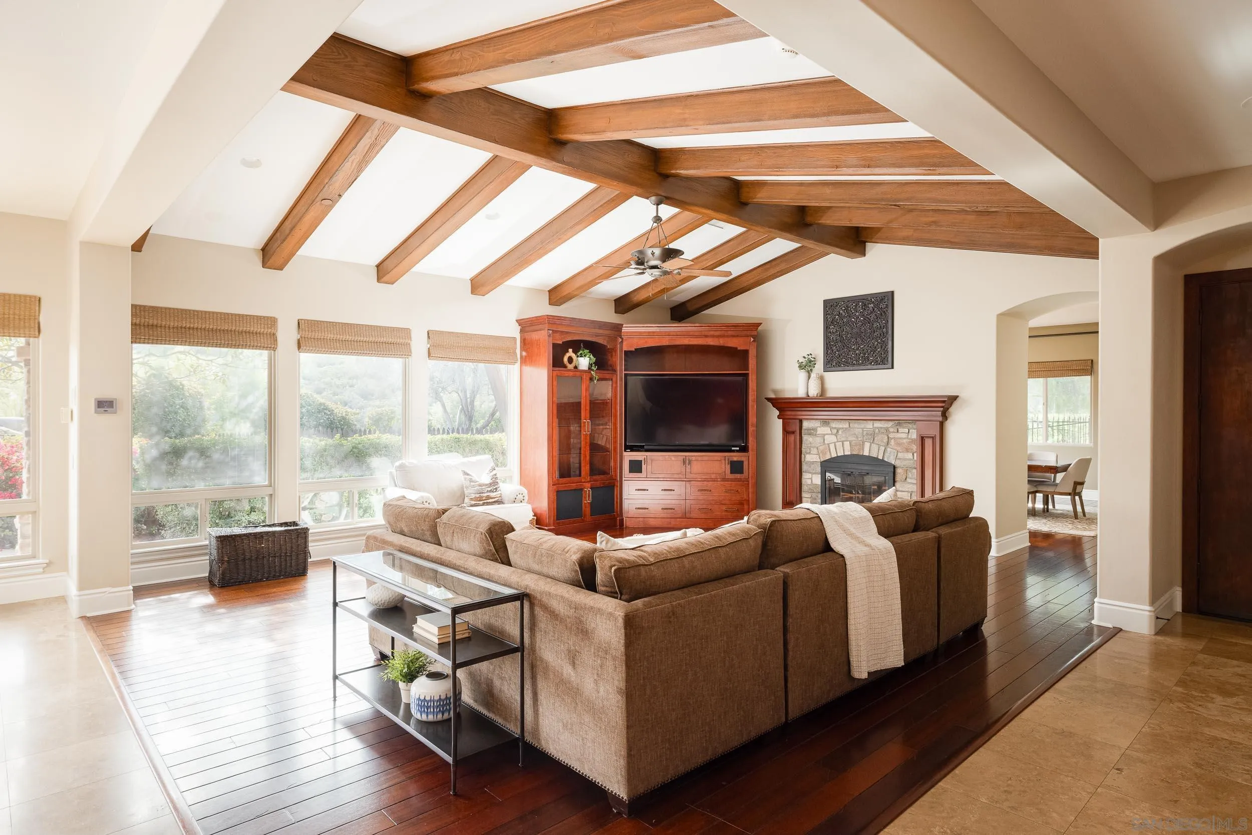 15130 Saddlebrook Ln