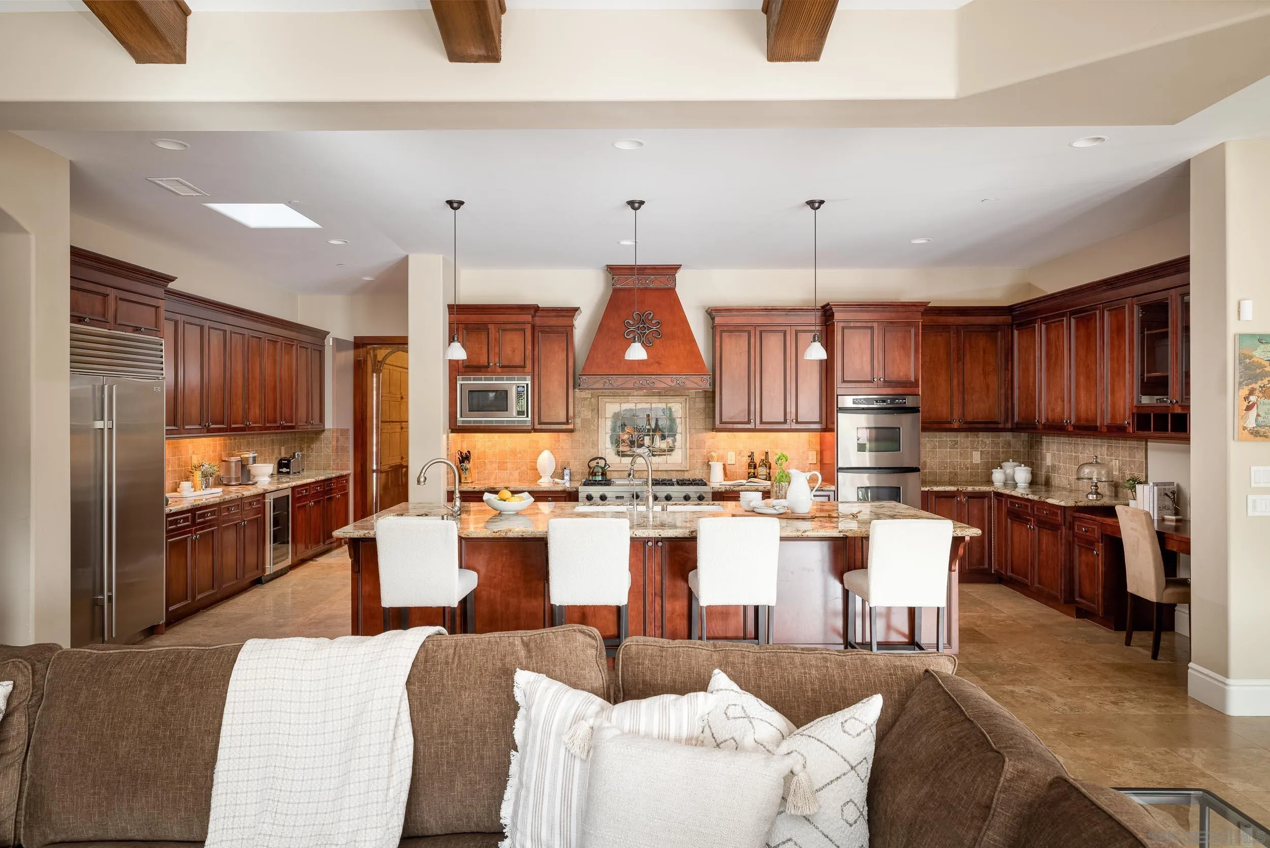 15130 Saddlebrook Ln