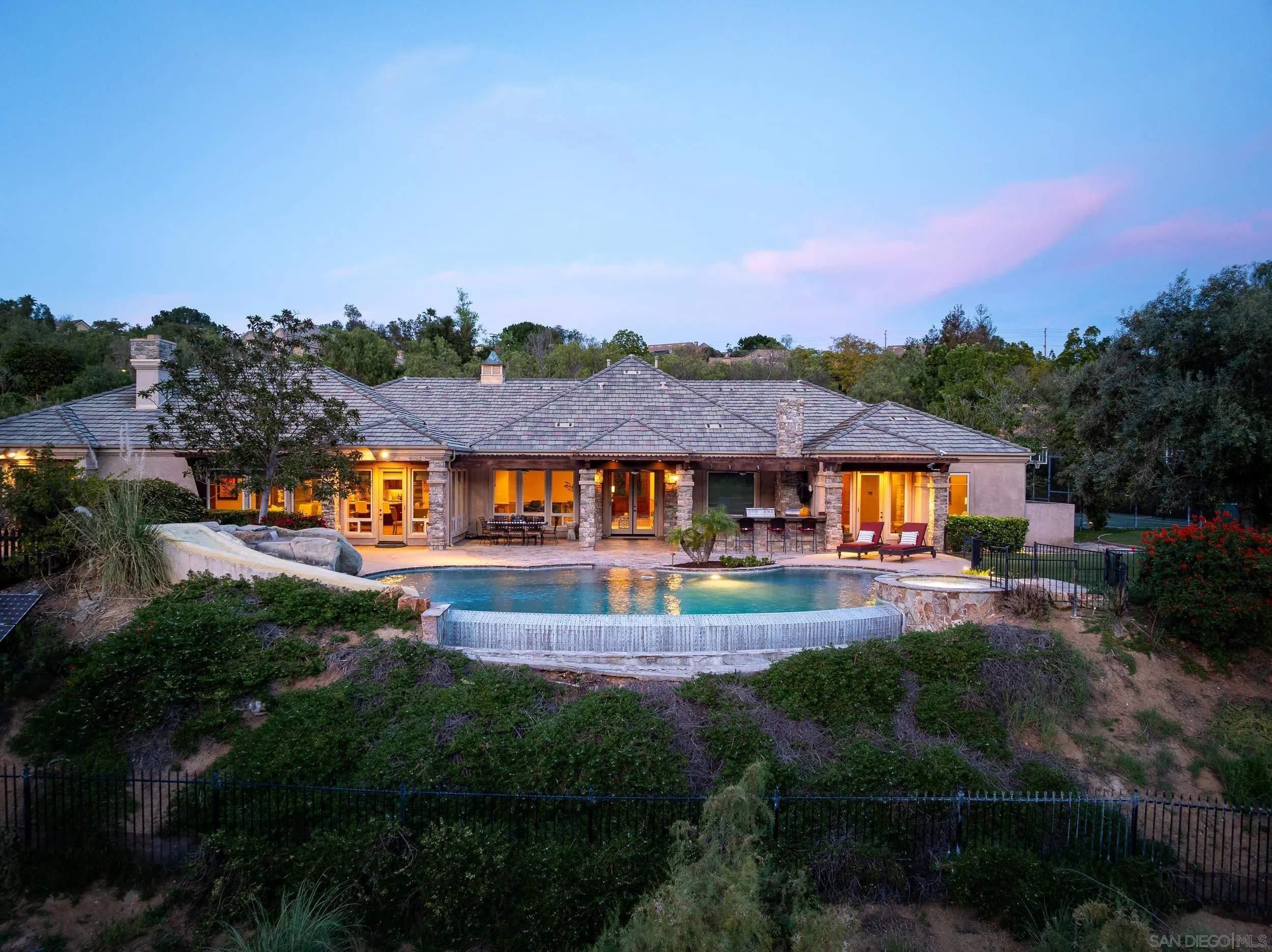 15130 Saddlebrook Ln