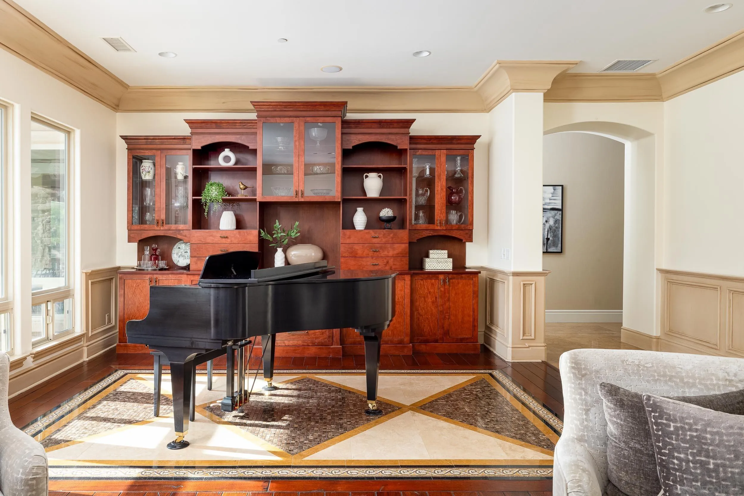 15130 Saddlebrook Ln