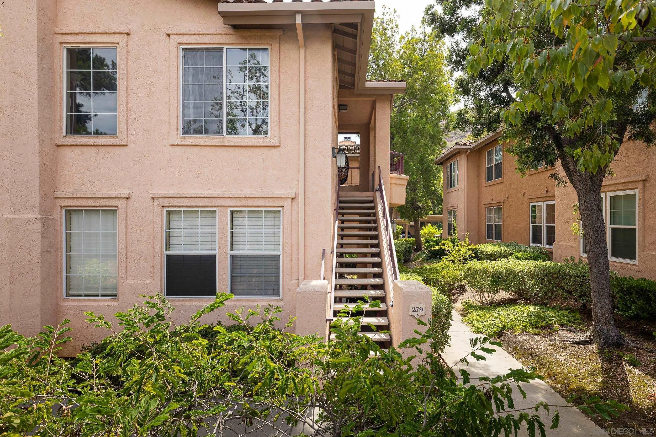 18656 Caminito Cantilena Unit 279