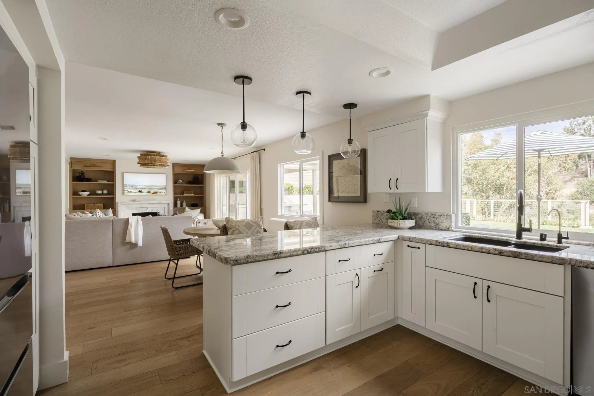 13245 Bavarian Dr