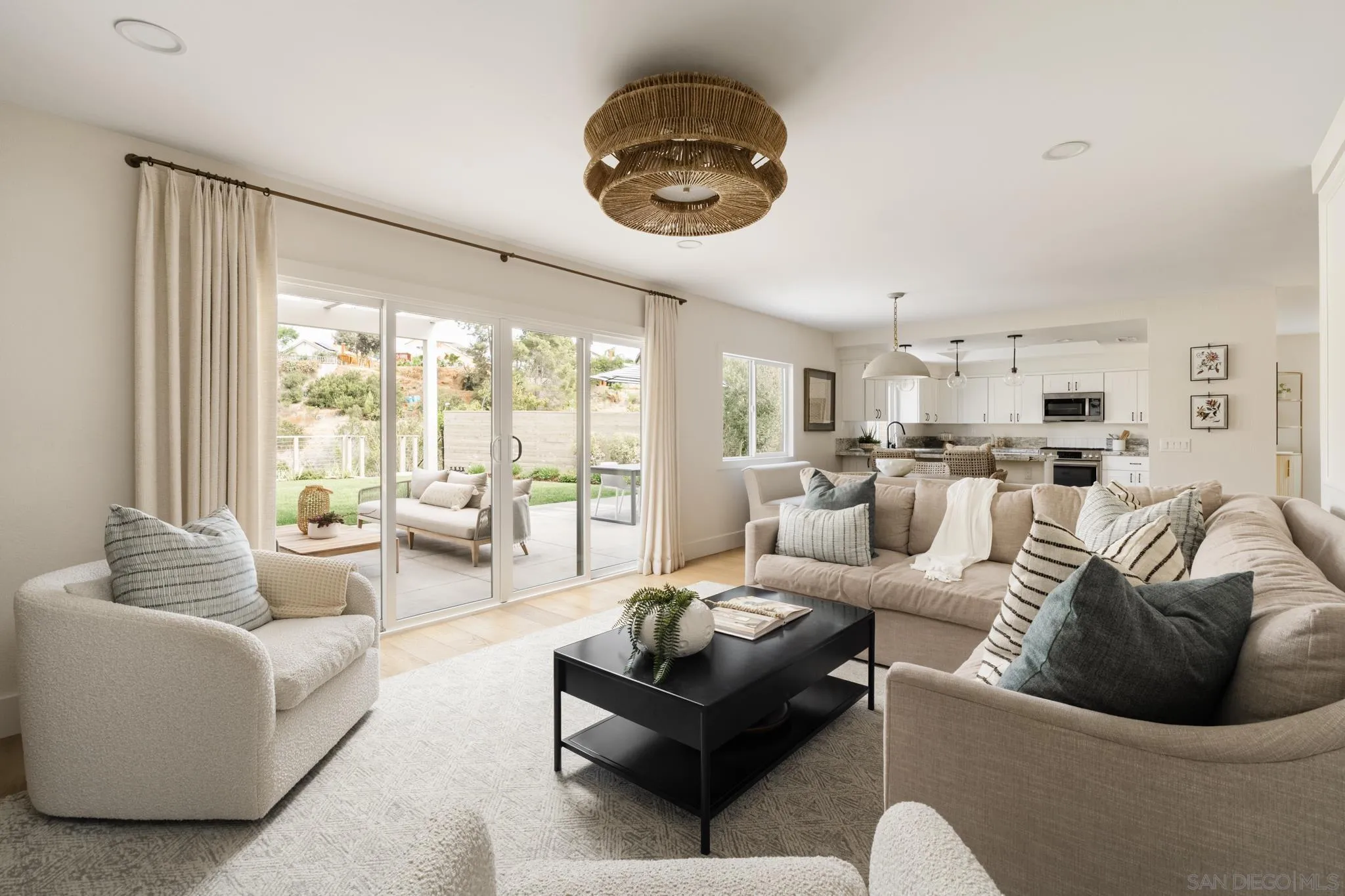 13245 Bavarian Dr