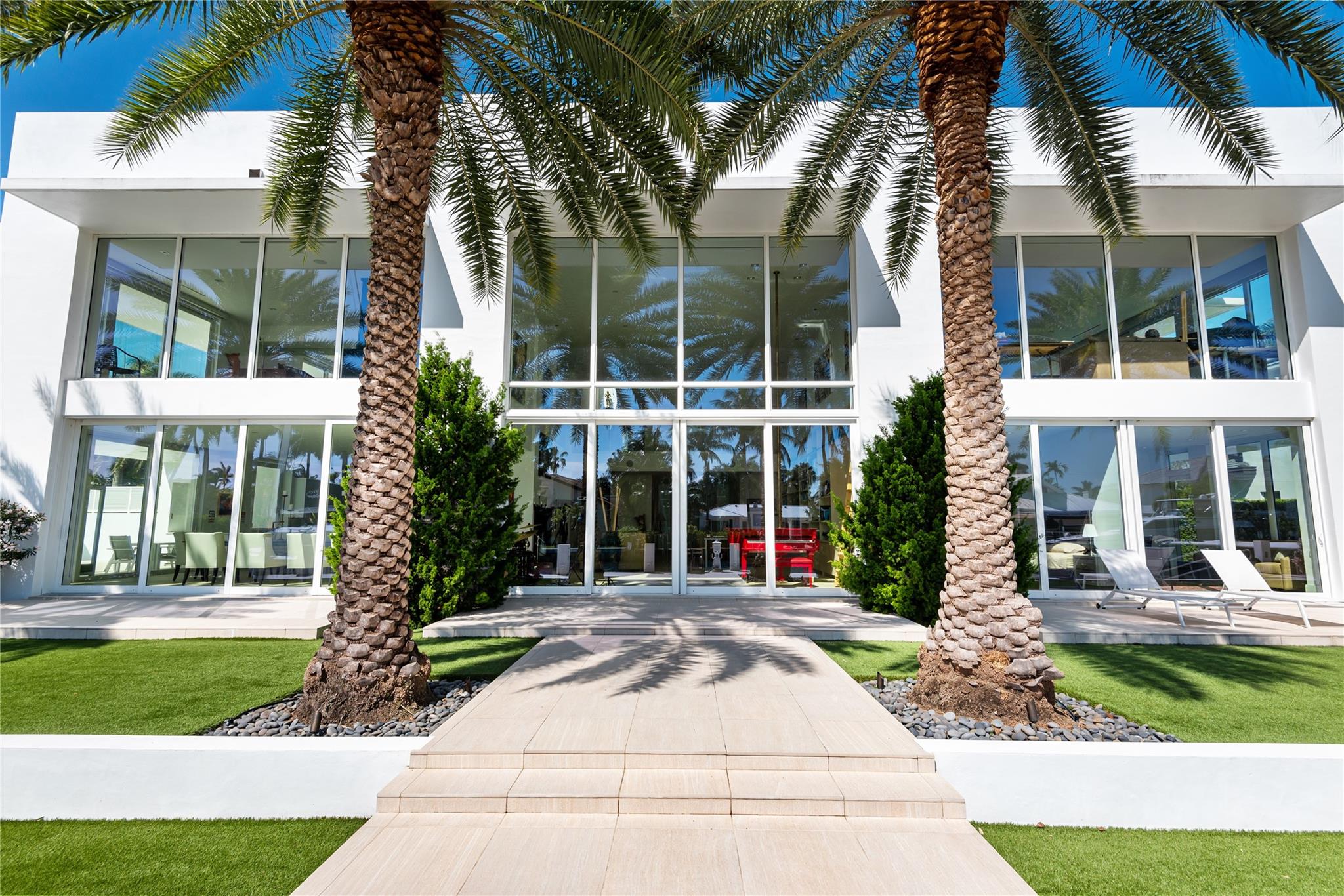 500 Isle Of Capri Dr