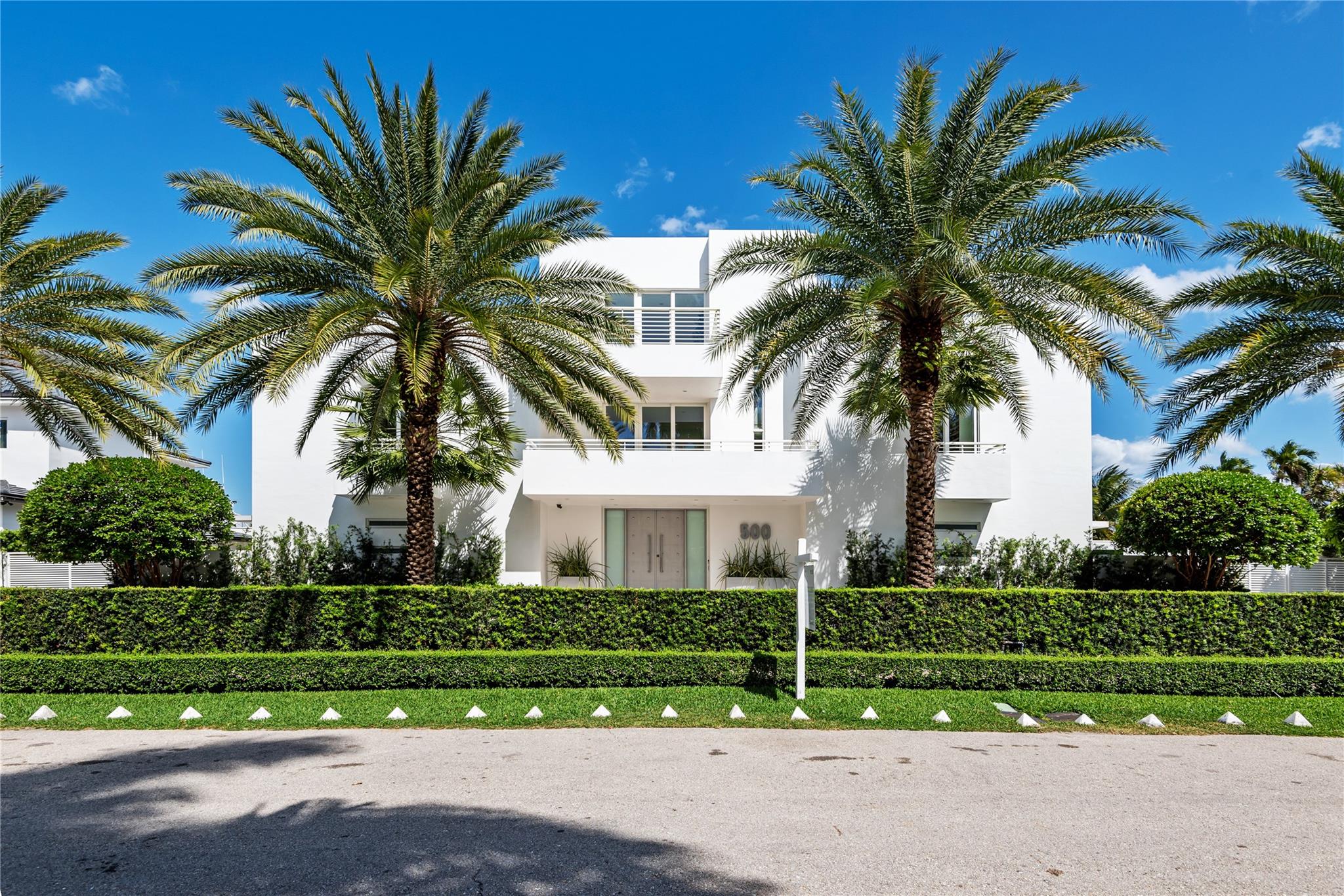 500 Isle Of Capri Dr