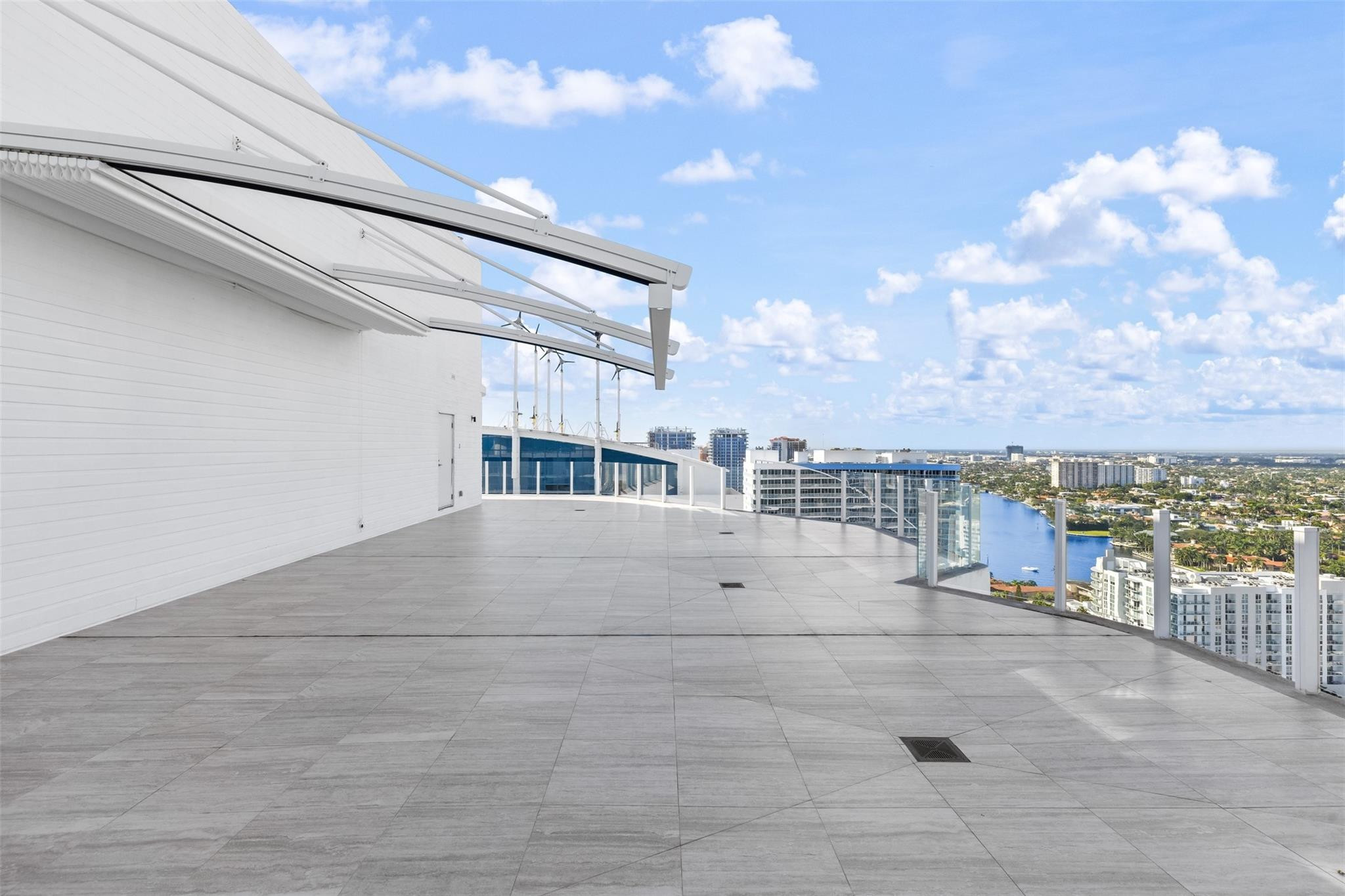 525 N Beach Blvd 2201