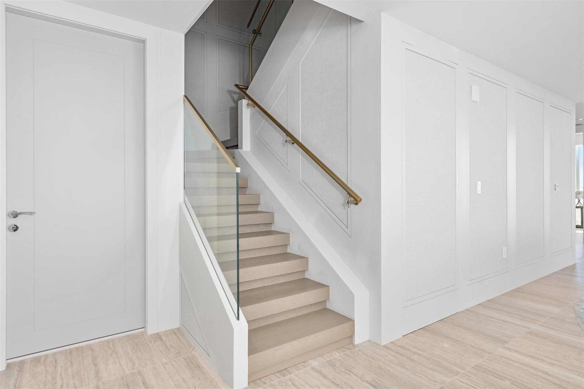 525 N Beach Blvd 2201