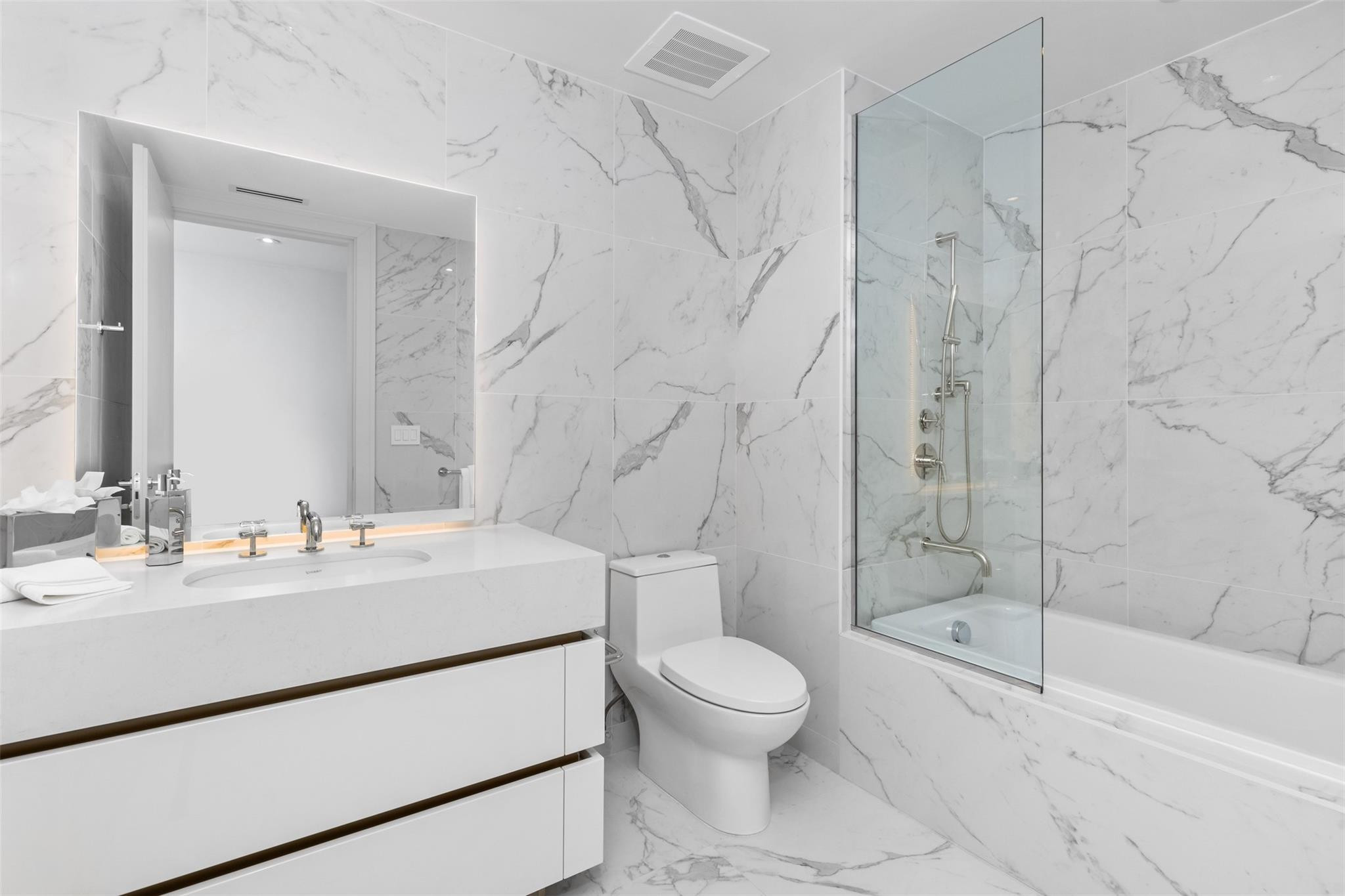 525 N Beach Blvd 2201