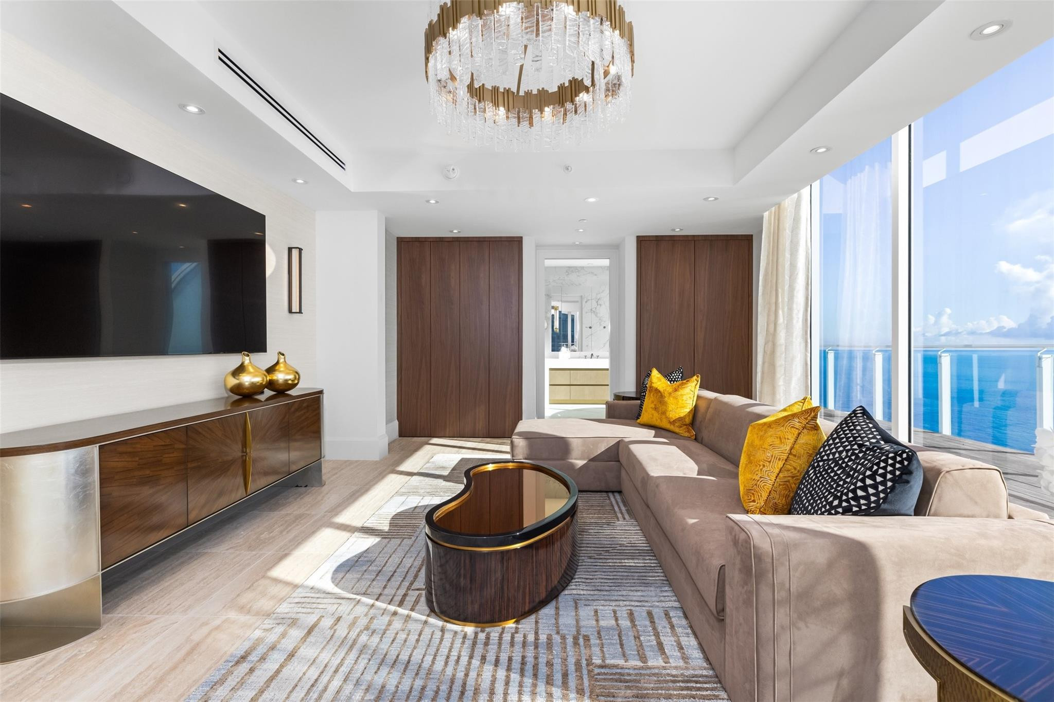 525 N Beach Blvd 2201