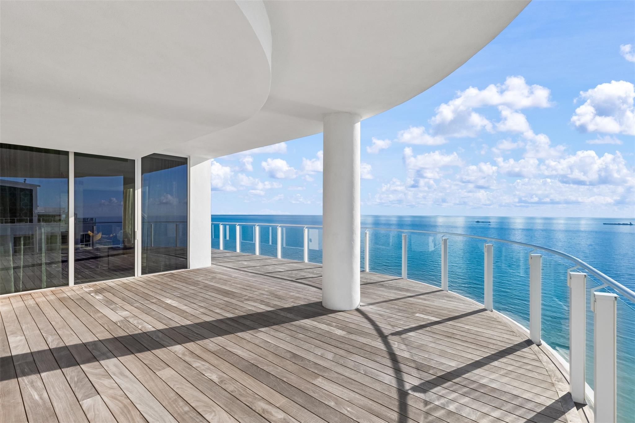 525 N Beach Blvd 2201