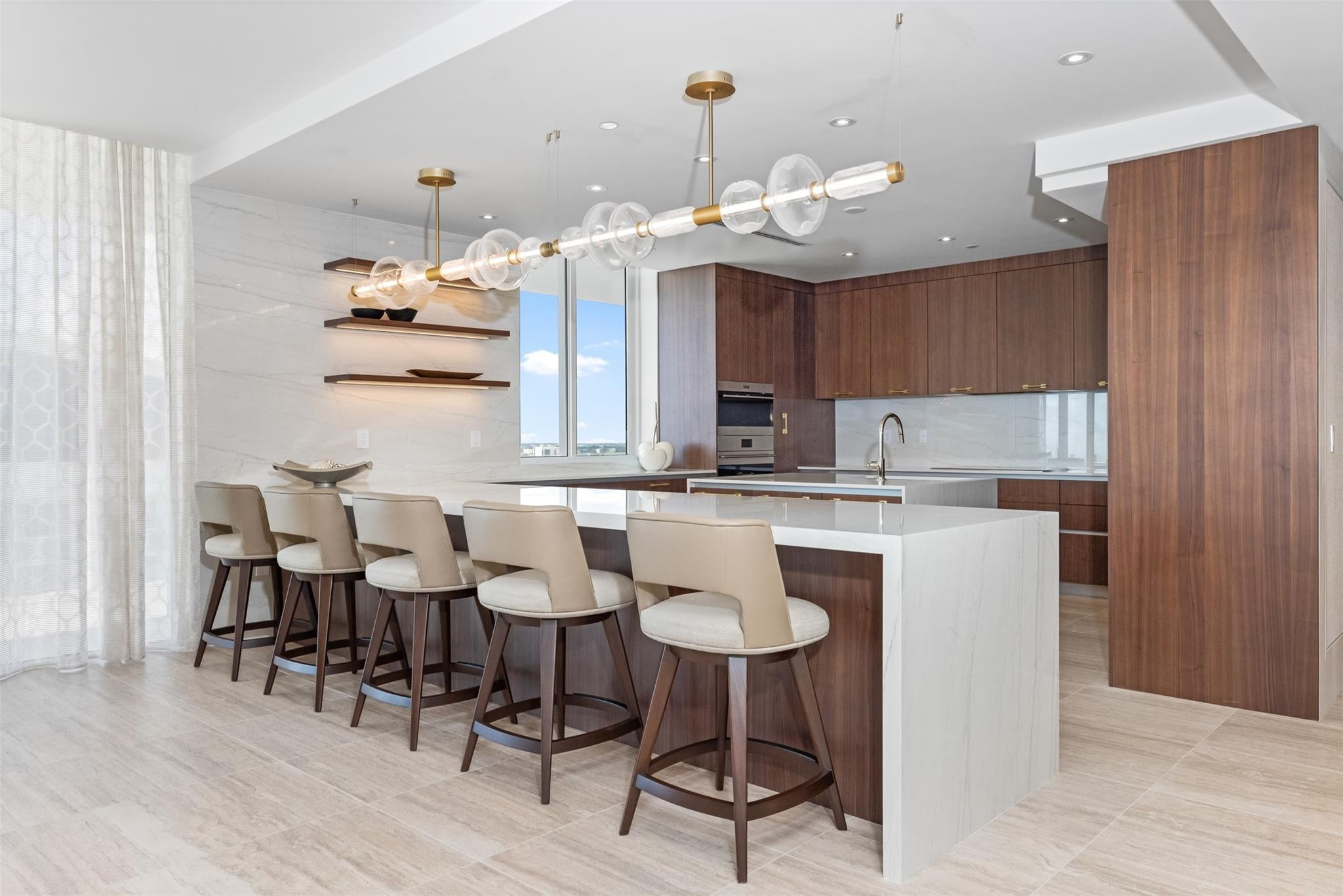 525 N Beach Blvd 2201