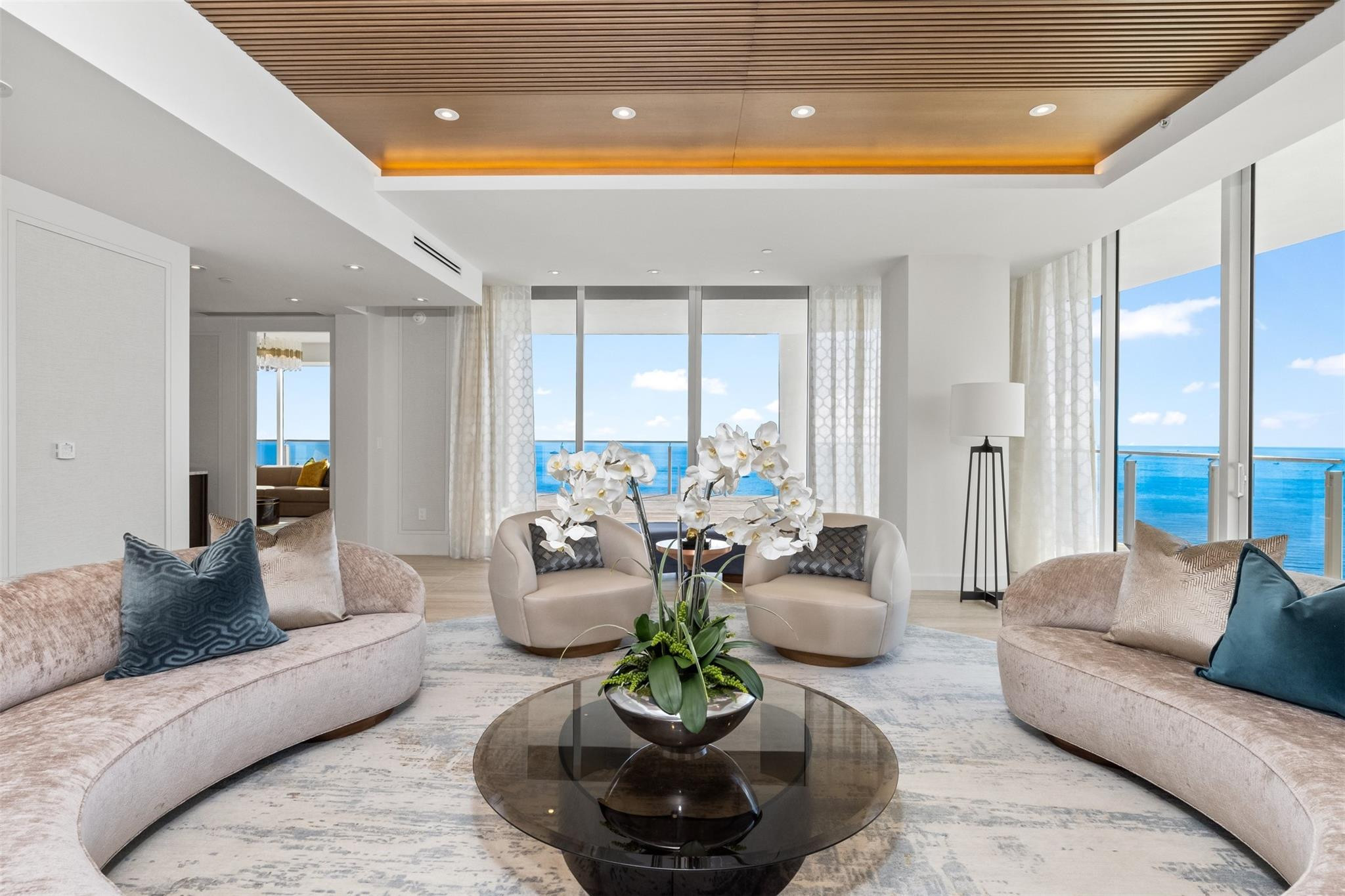 525 N Beach Blvd 2201