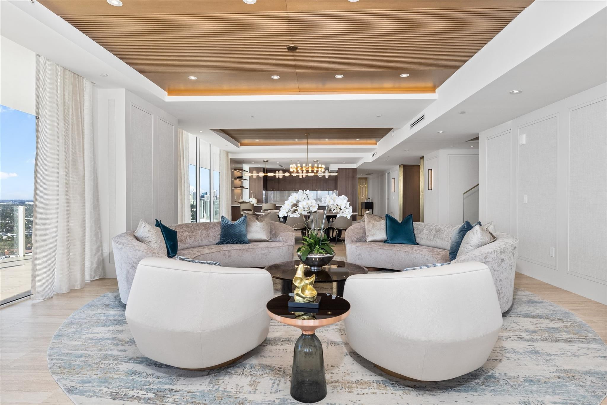 525 N Beach Blvd 2201