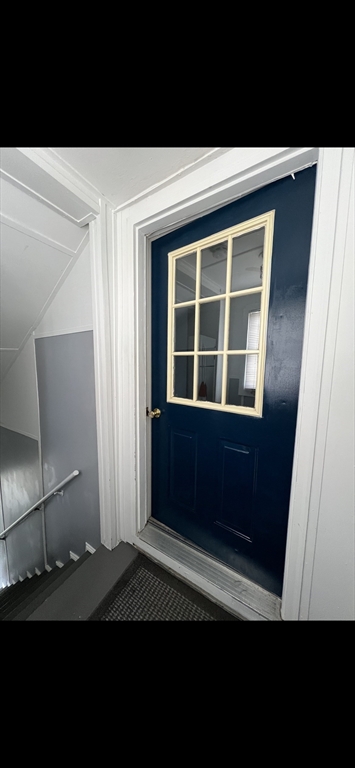15 Newburg St # 2