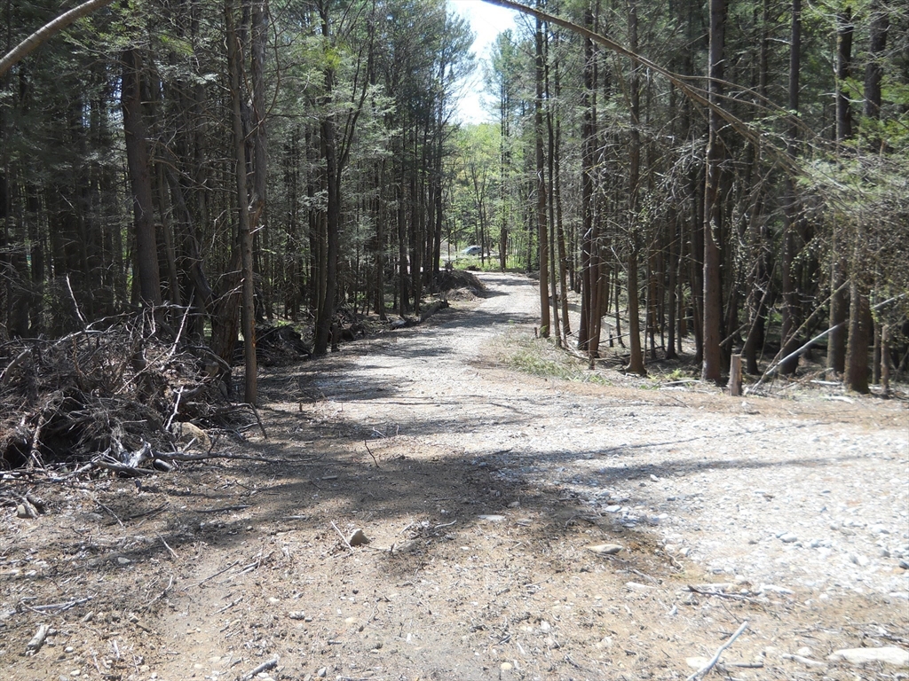 427 Hubbardston