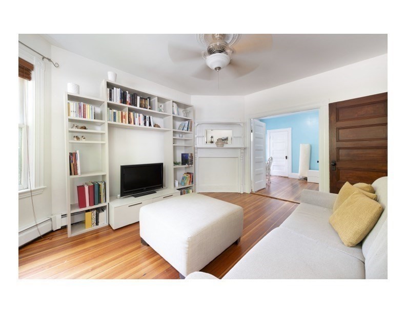 639 Chestnut Hill Ave # 1