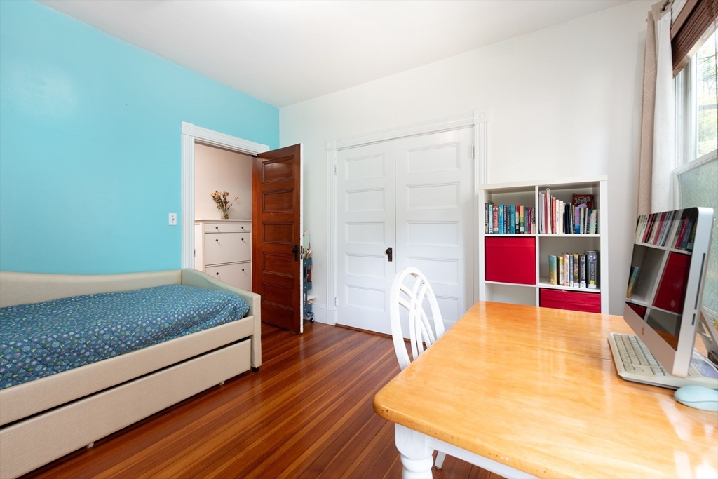 639 Chestnut Hill Ave # 1