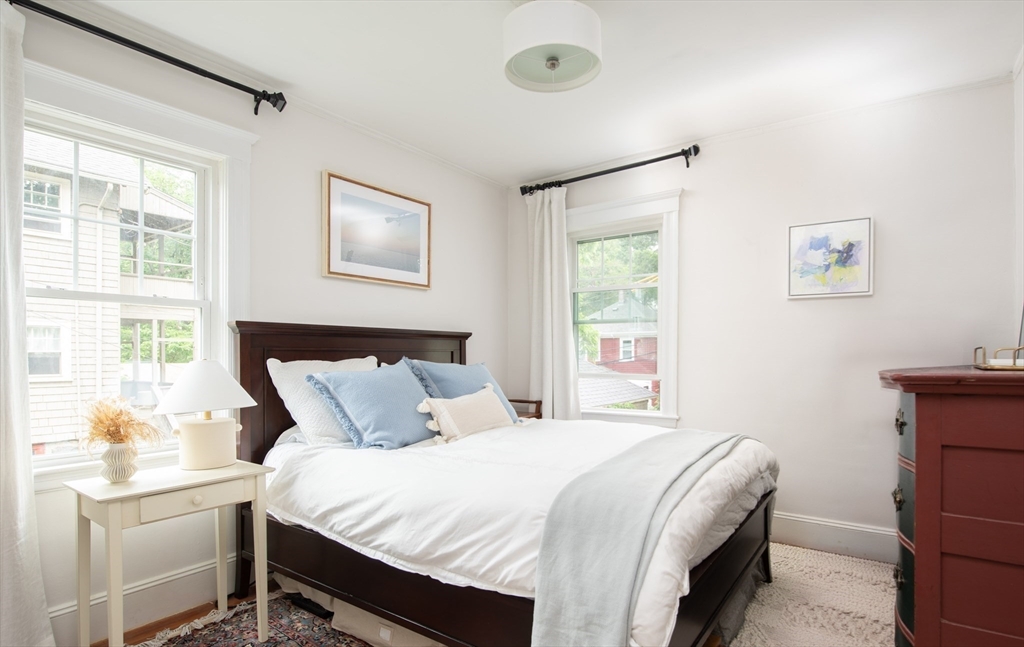 15 Cotton St # 1