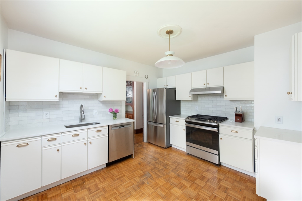 15 Cotton St # 1