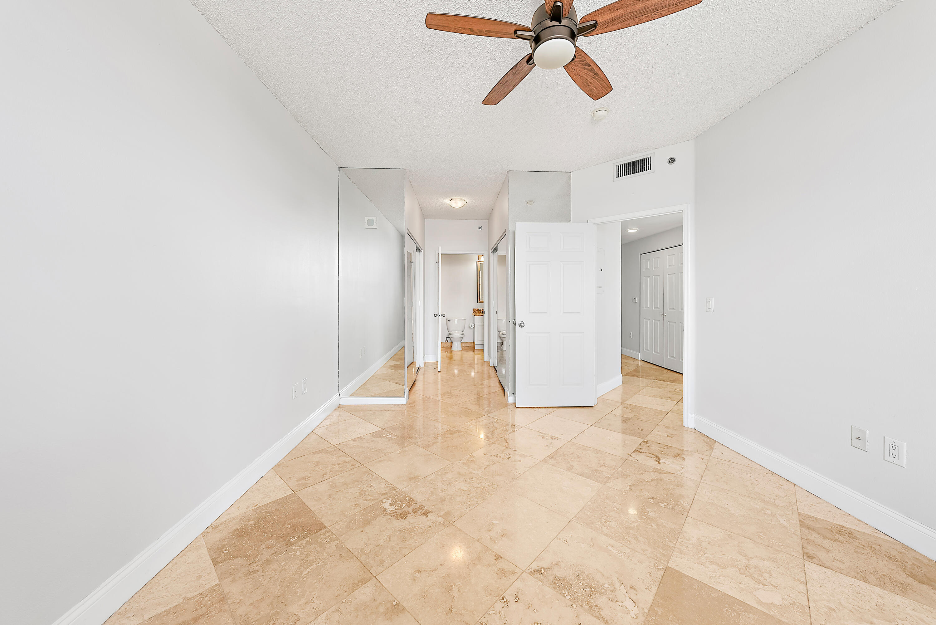 616 Clearwater Park Road 913