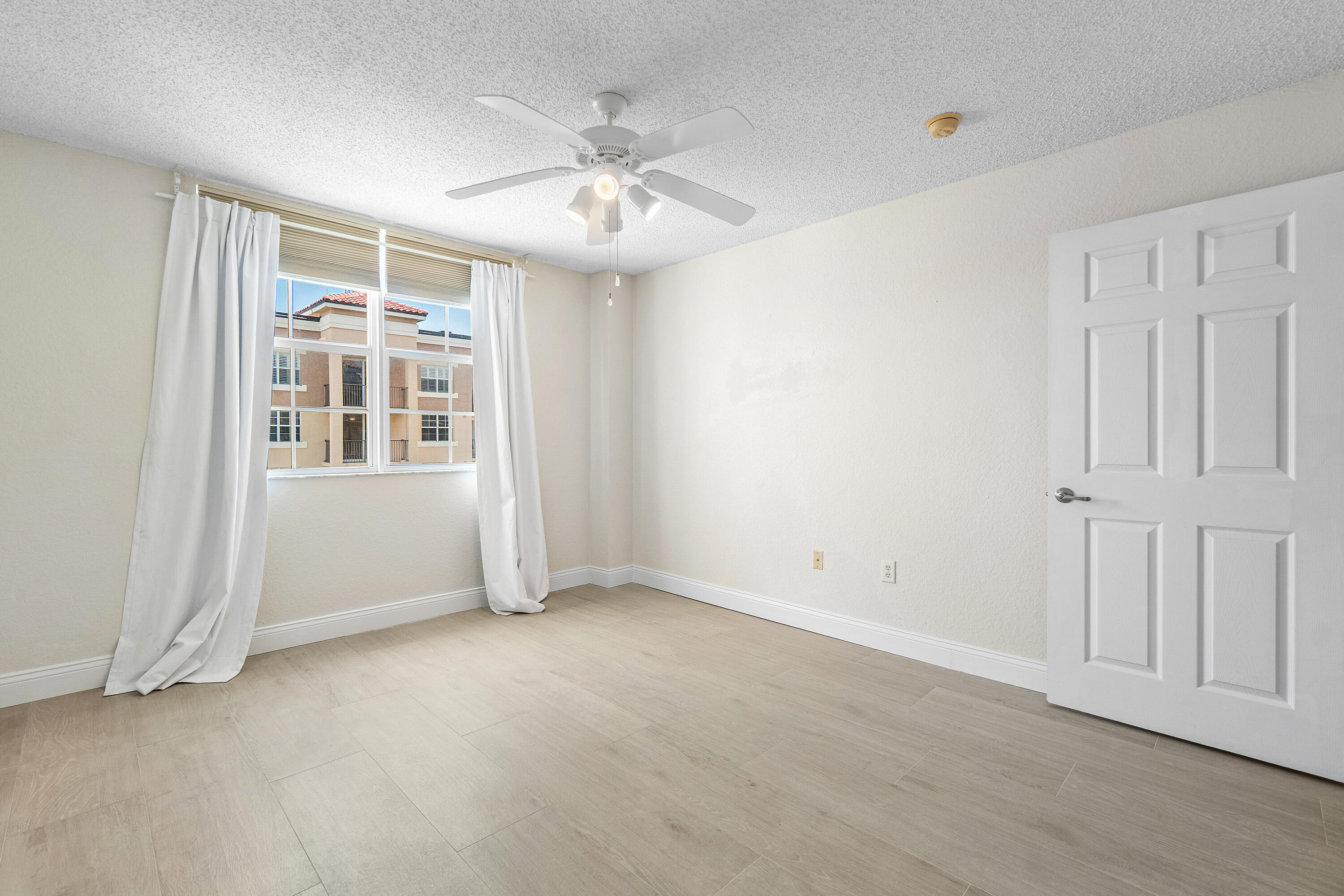 1801 N Flagler Drive 835