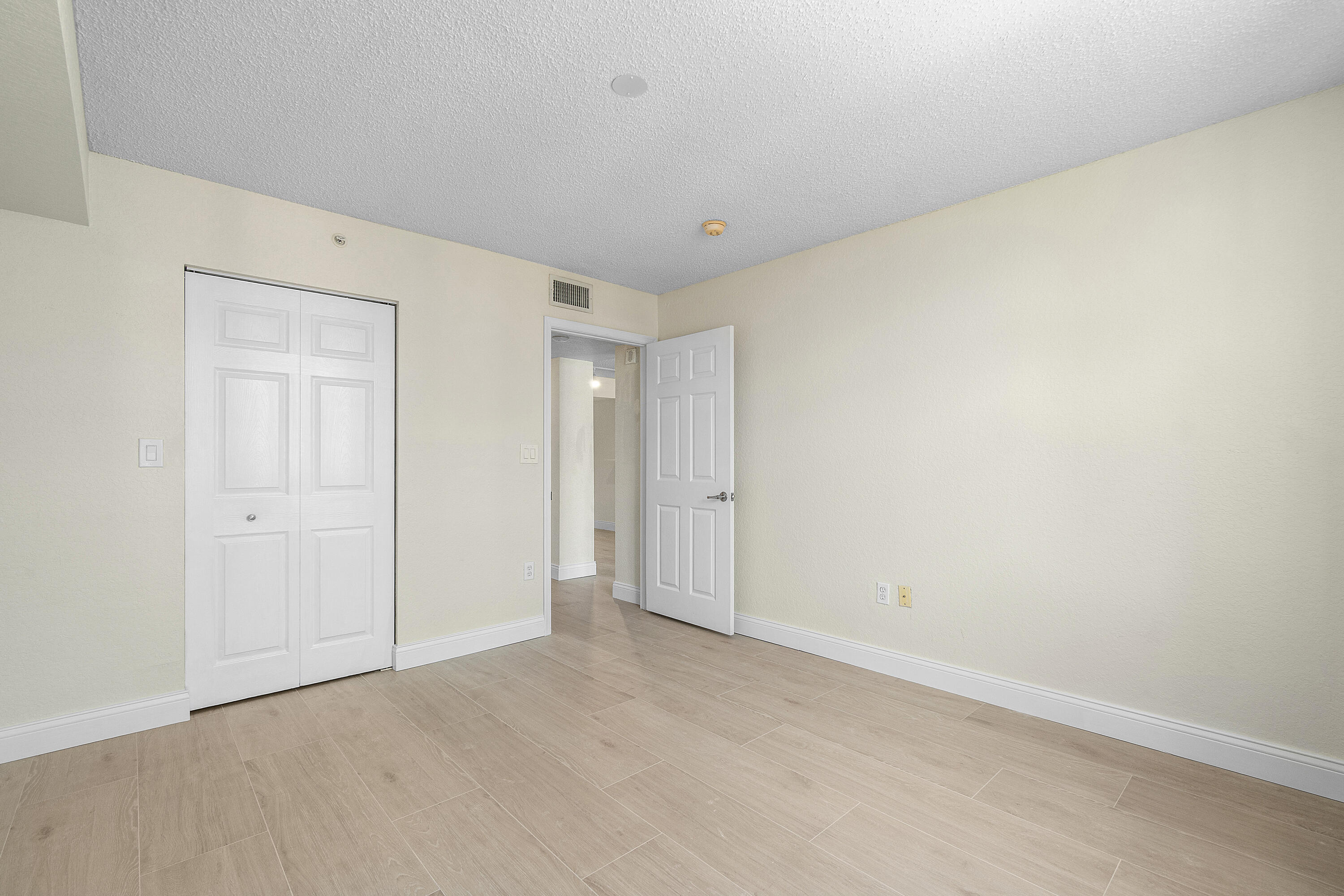 1801 N Flagler Drive 835