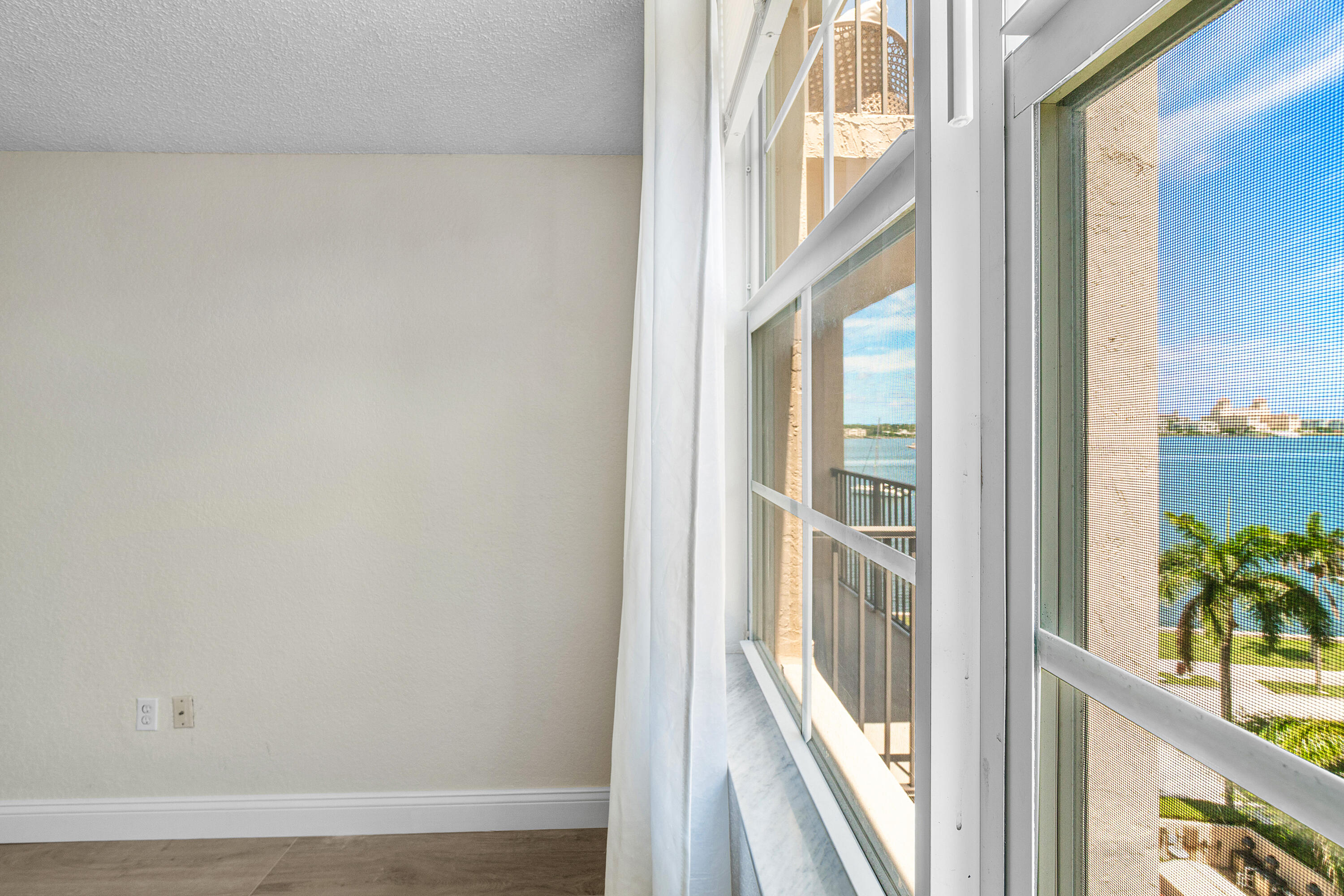 1801 N Flagler Drive 835