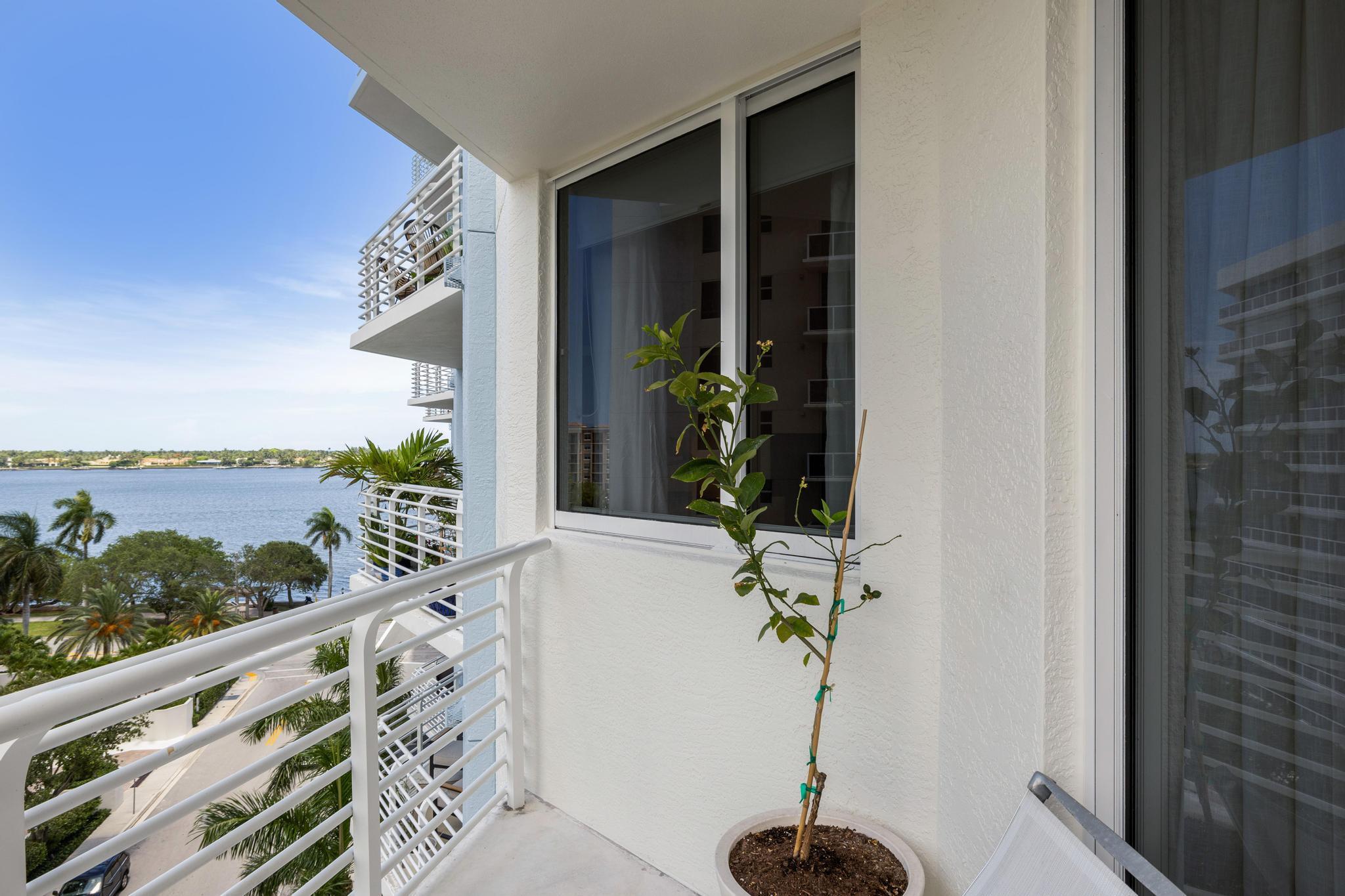 1551 N Flagler Drive Unit: 705