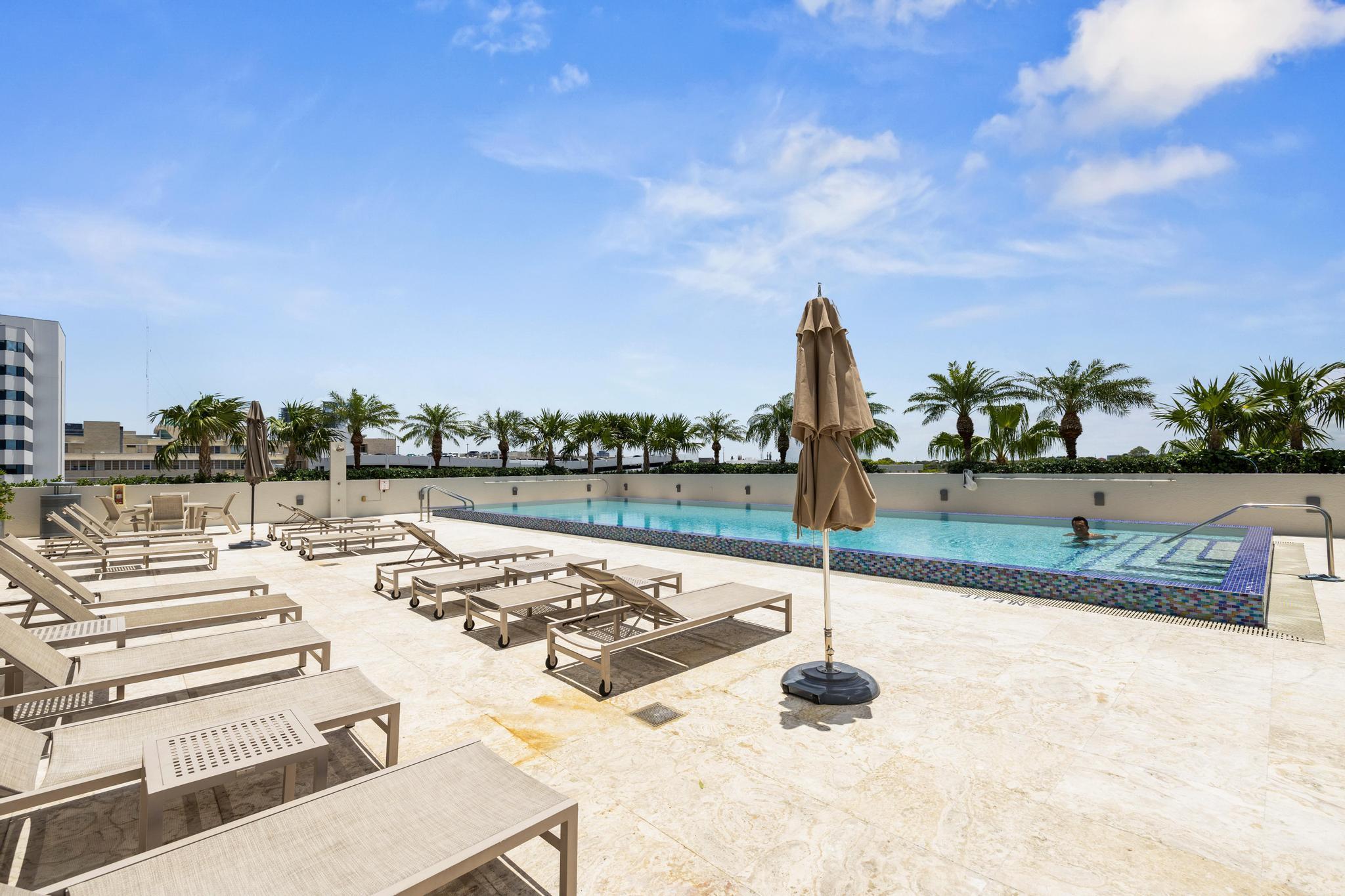 1551 N Flagler Drive Unit: 705