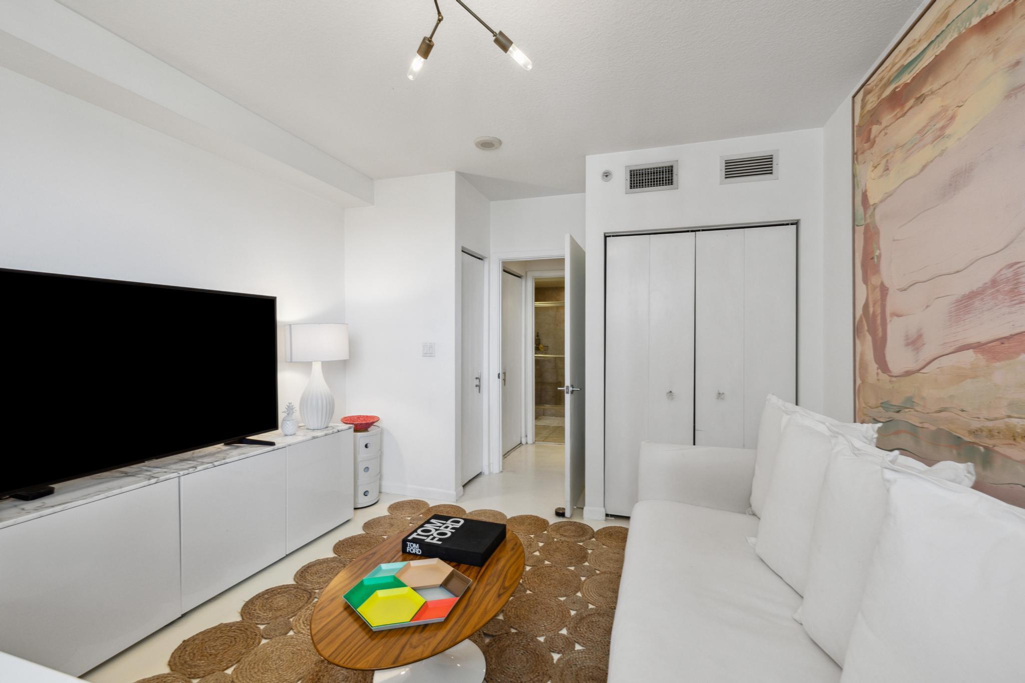 1551 N Flagler Drive Unit: 705