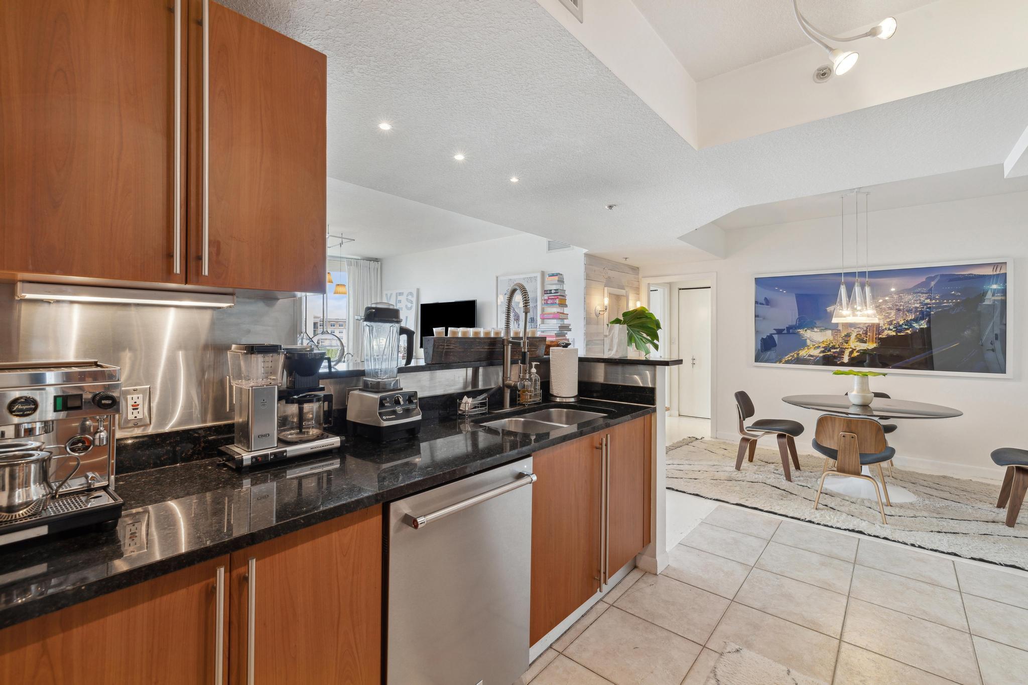 1551 N Flagler Drive Unit: 705