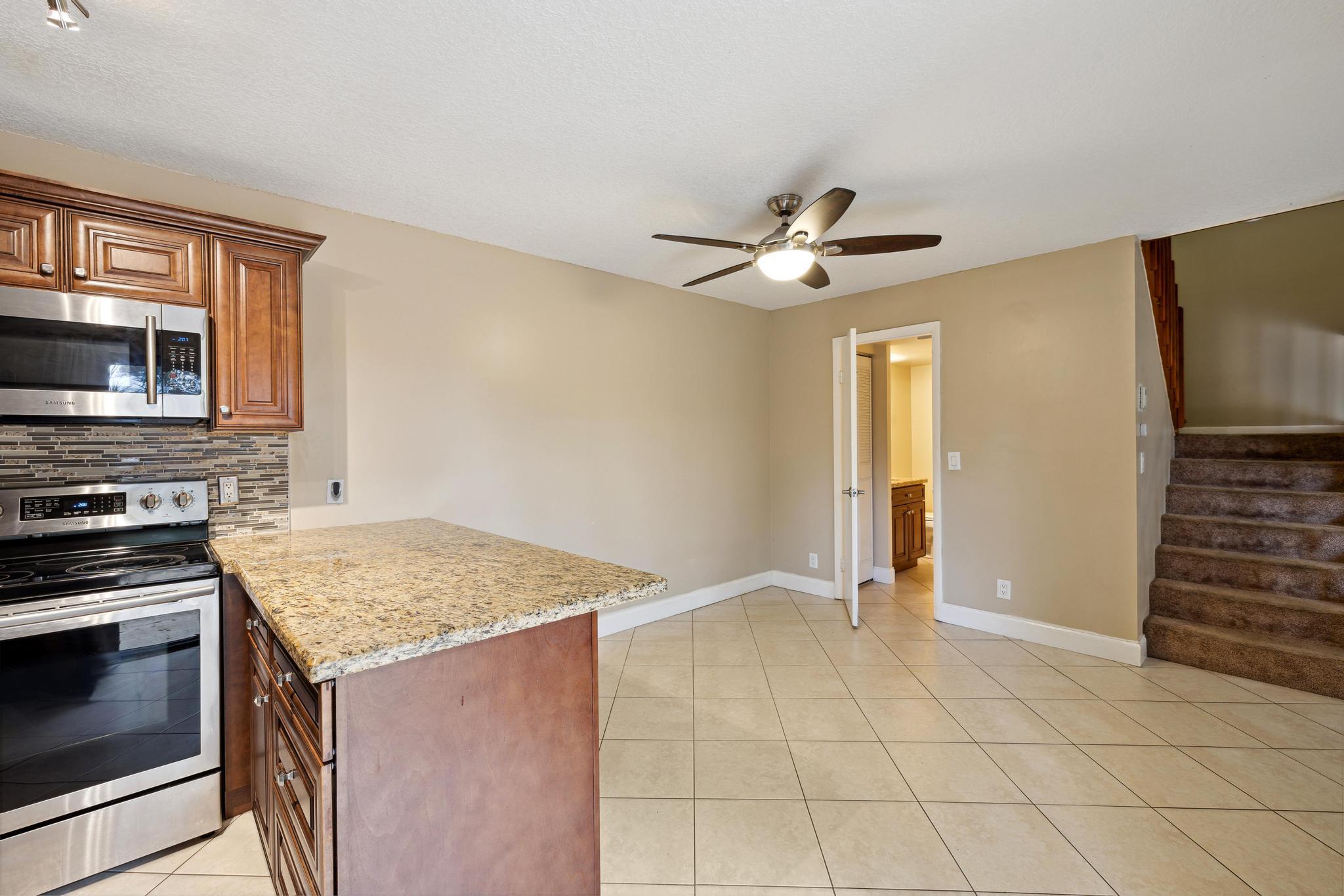 3125 San Fernando Drive Unit: 34-C