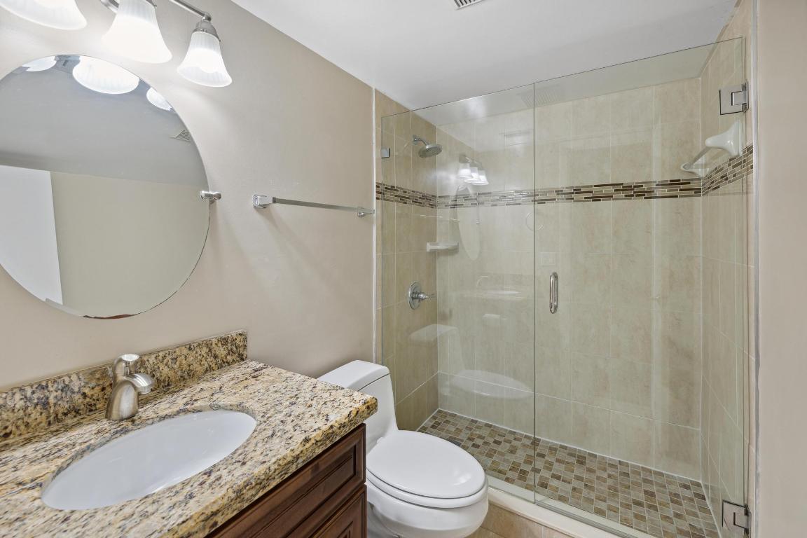 3125 San Fernando Drive Unit: 34-C