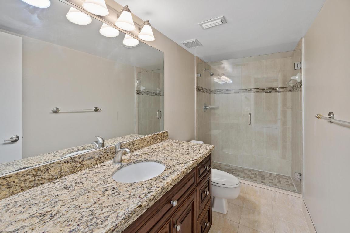 3125 San Fernando Drive Unit: 34-C