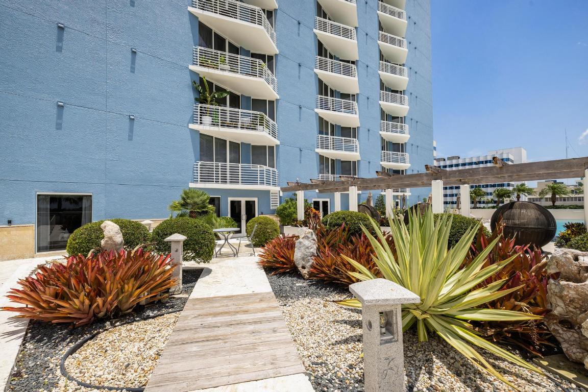 1551 N Flagler Drive Unit: 1405