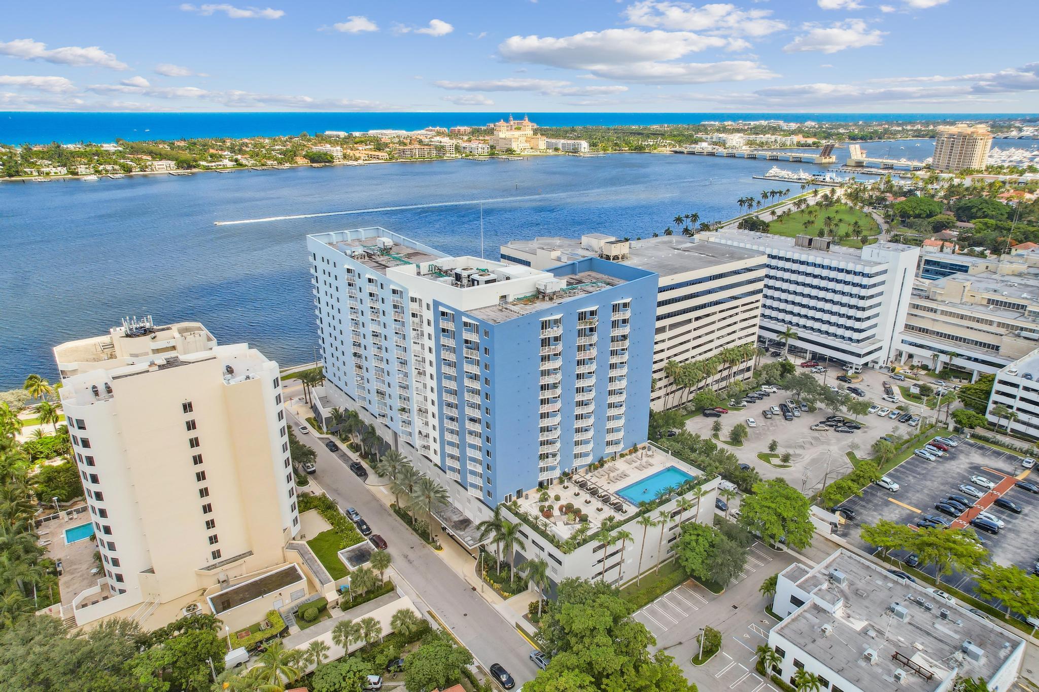 1551 N Flagler Drive Unit: 1405