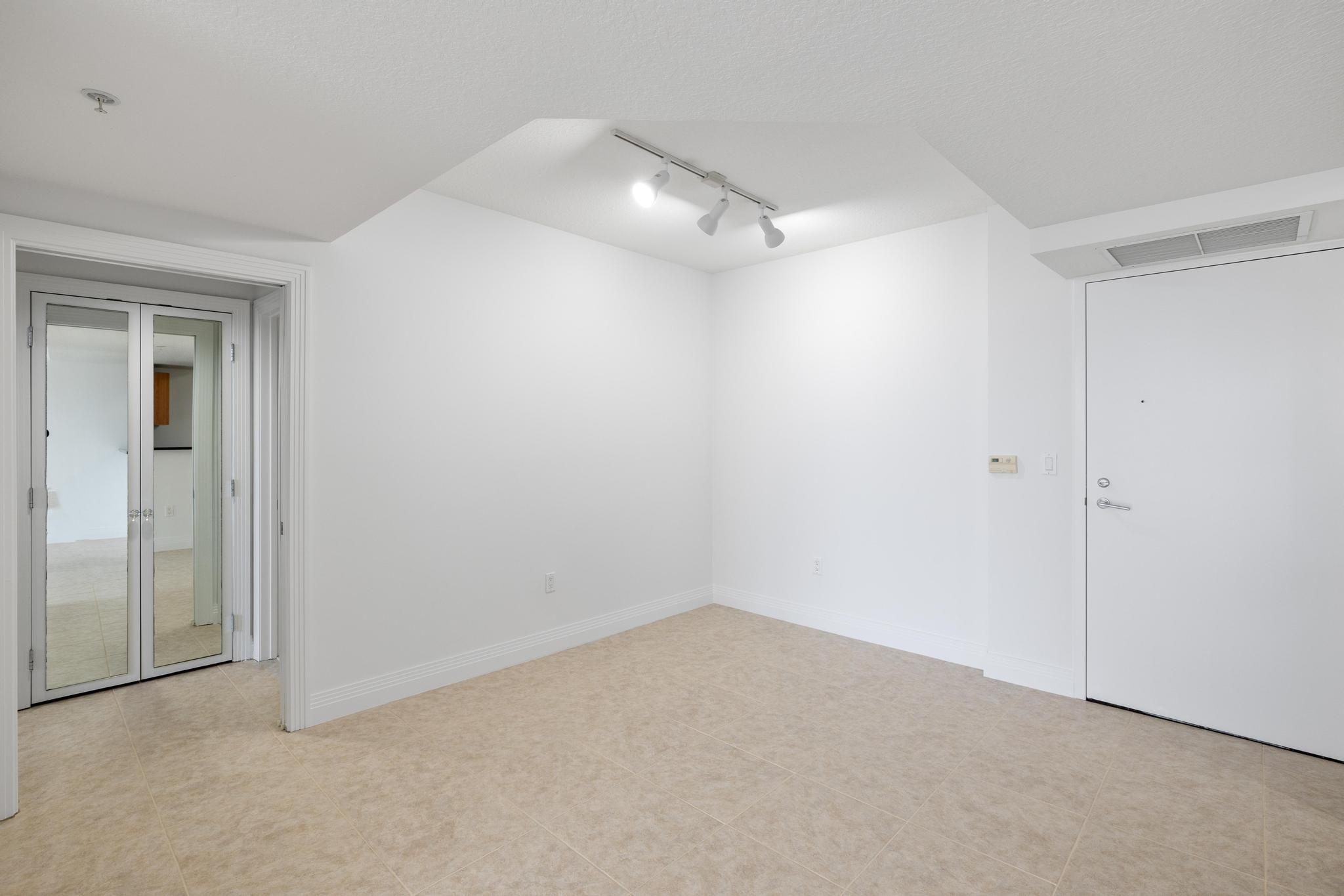 1551 N Flagler Drive Unit: 1405