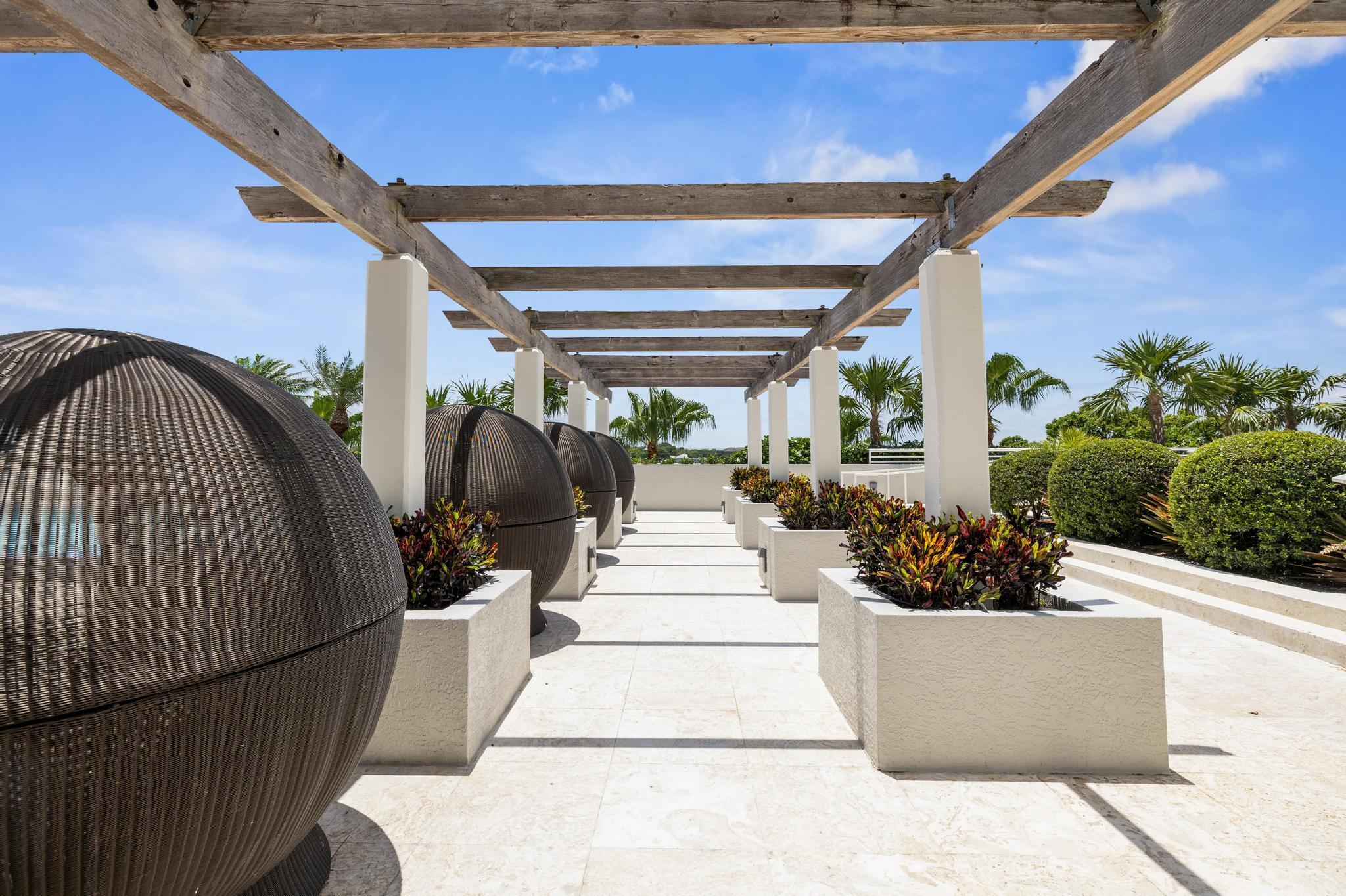 1551 N Flagler Drive Unit: 1405