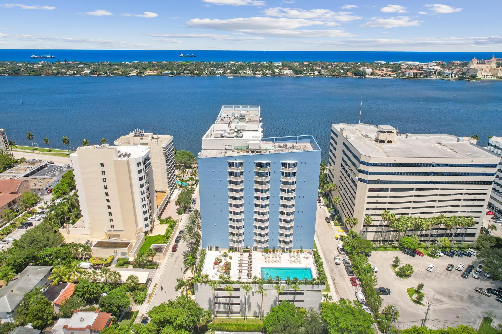 1551 N Flagler Drive 1415