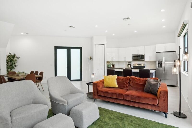 2201 Florida Boulevard