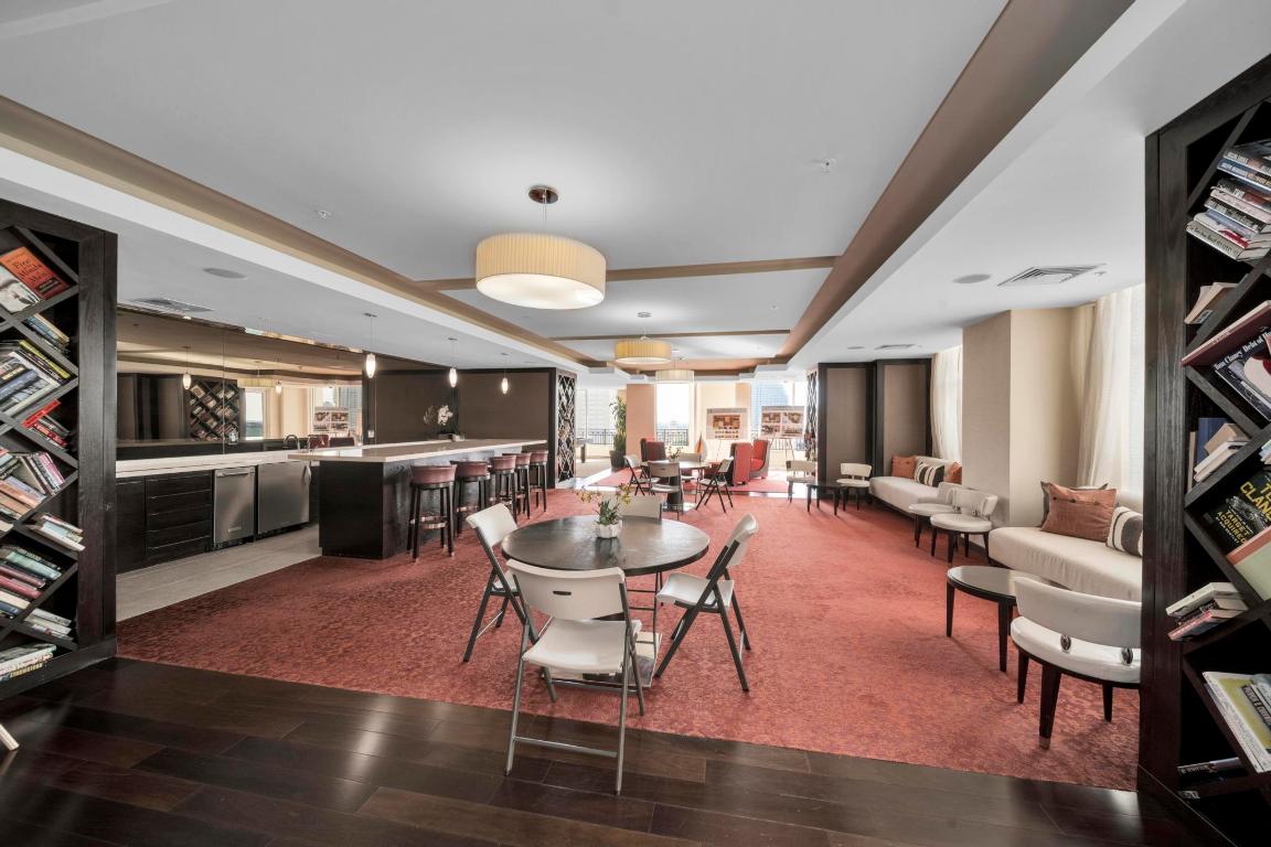 550 Okeechobee 1809 Boulevard 1809